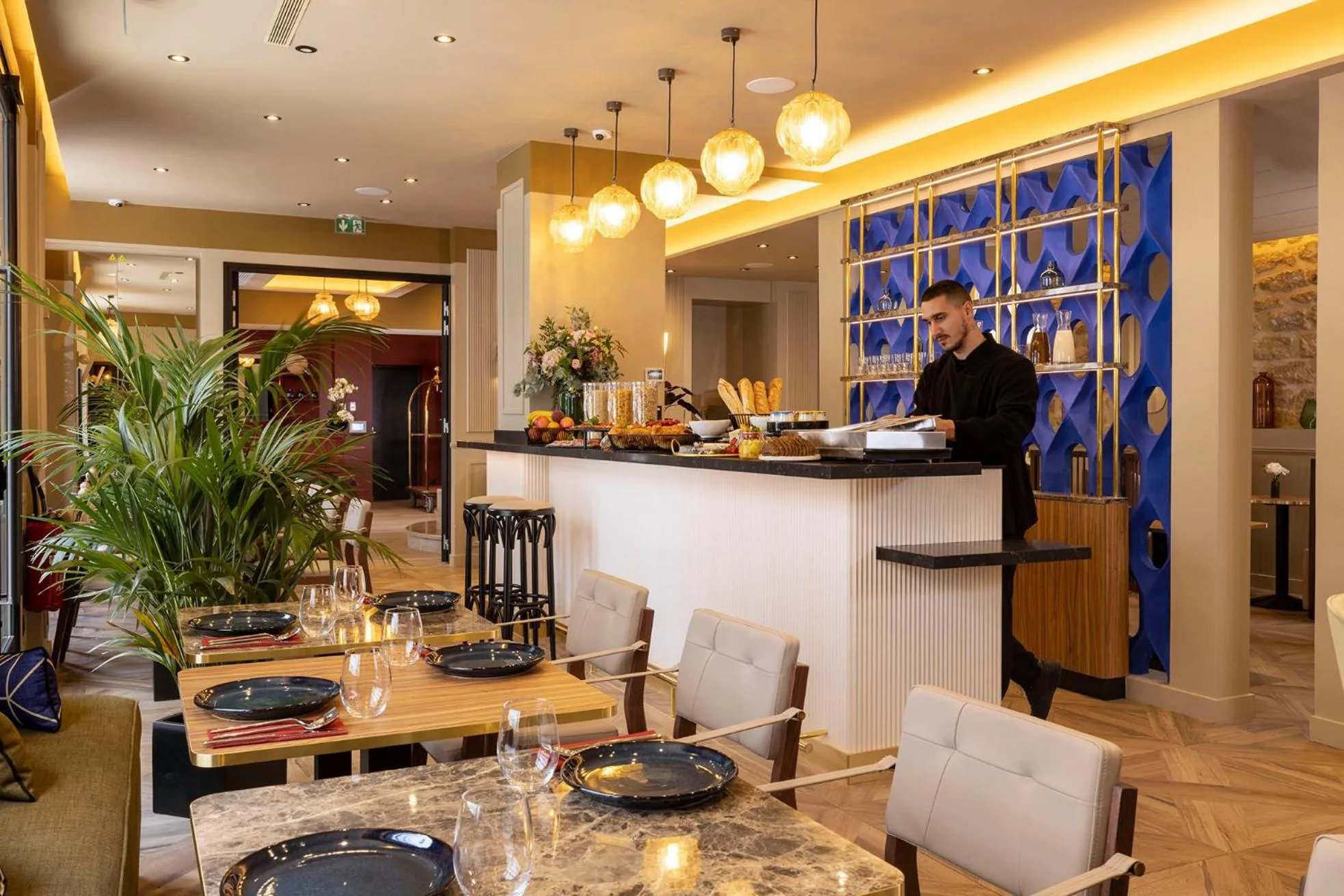 Breakfast in Hotel Le Rocroy