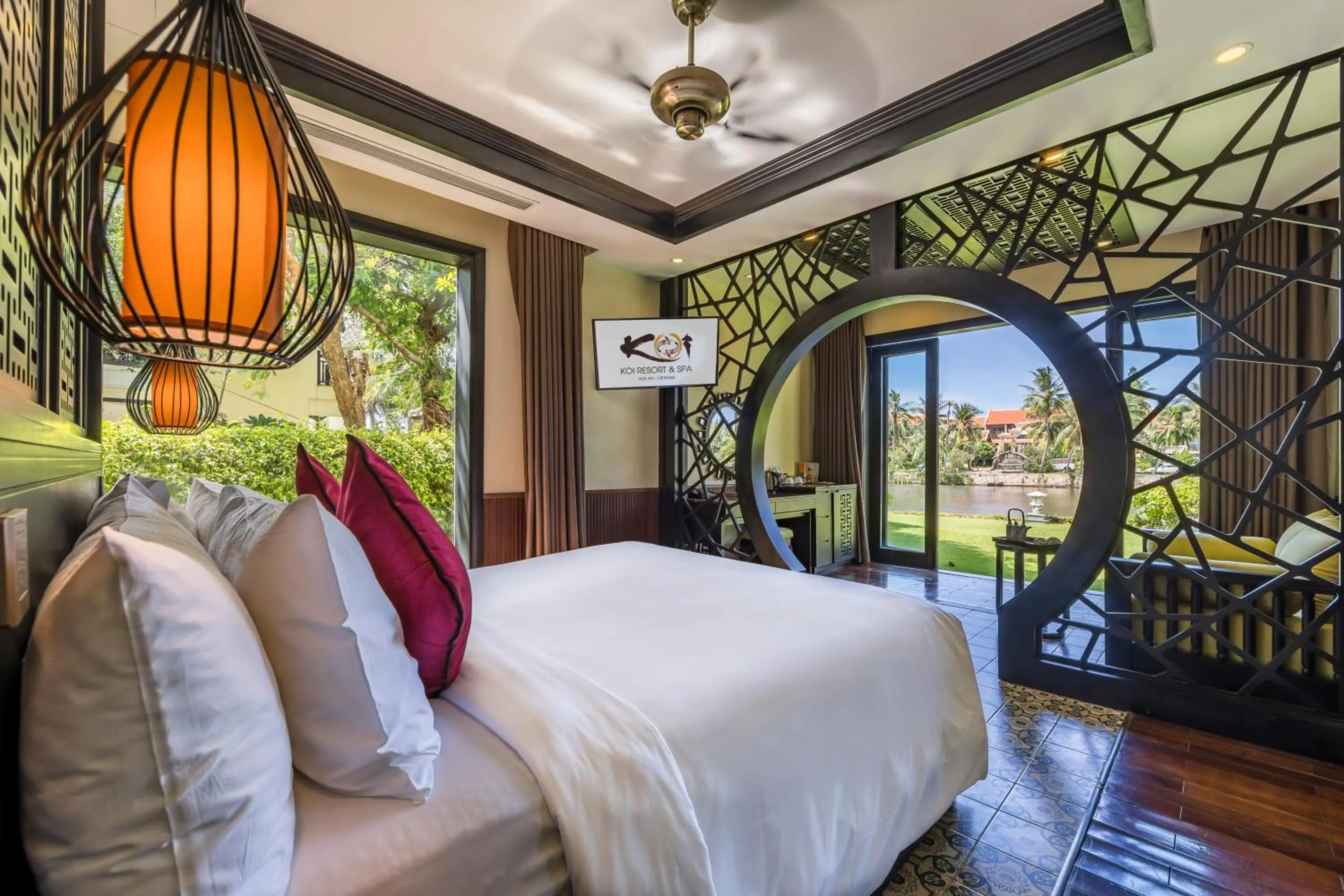 Bed in Koi Resort & Spa Hoi An