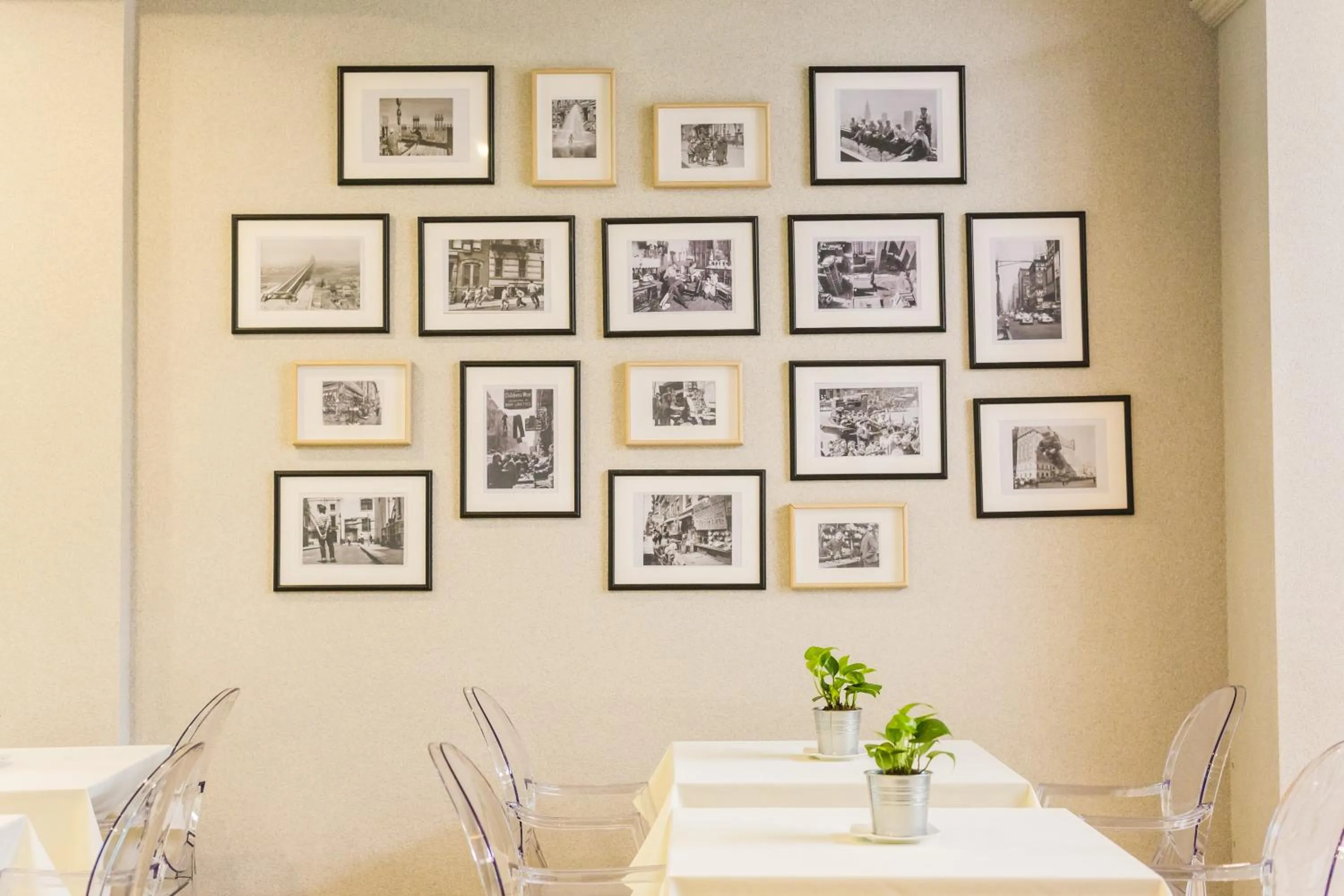 Restaurant/places to eat in Manhattan Business Hotel TTDI