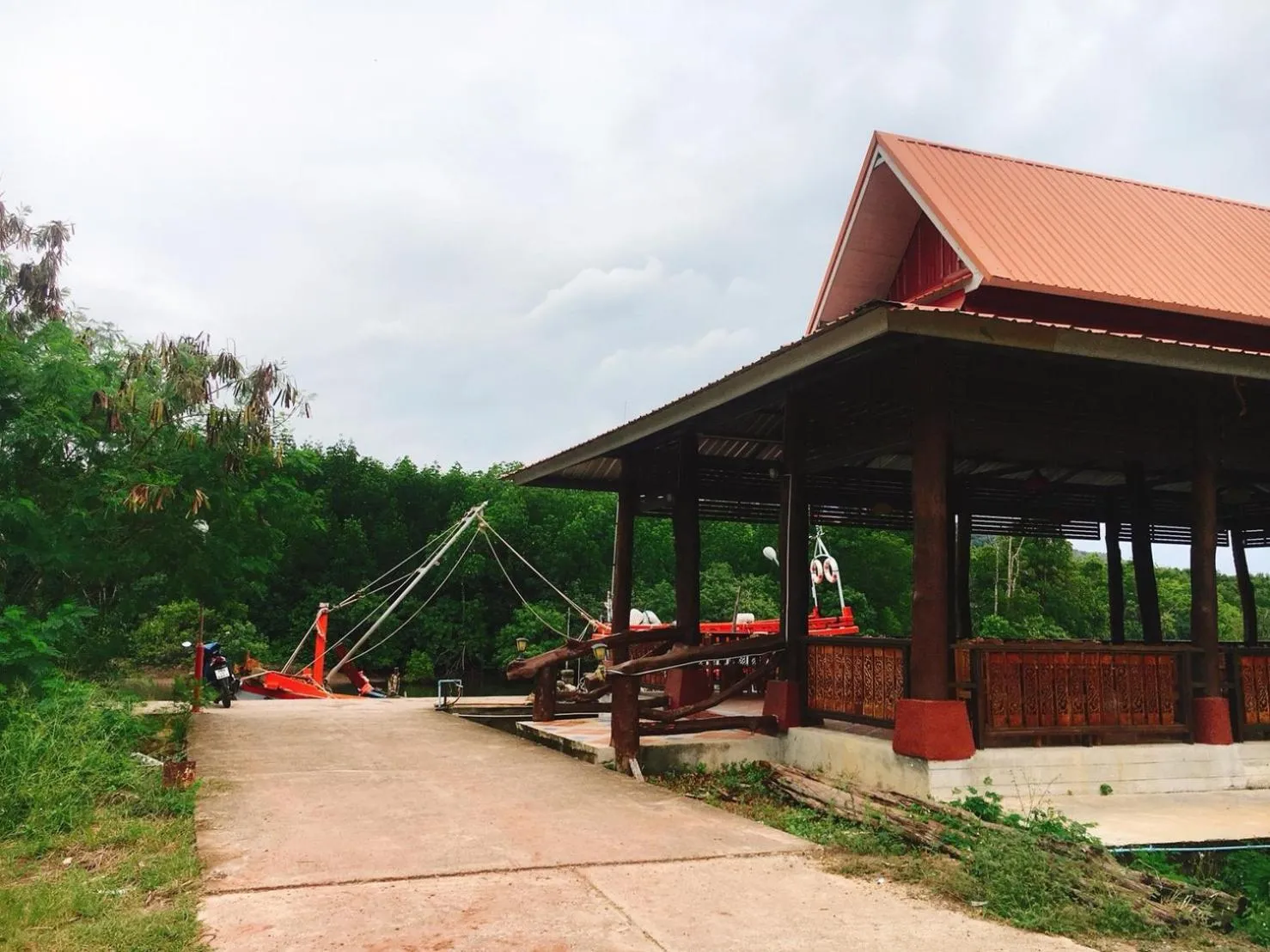 Restaurant/places to eat in Bussarin Mansion Koh Yao Yai