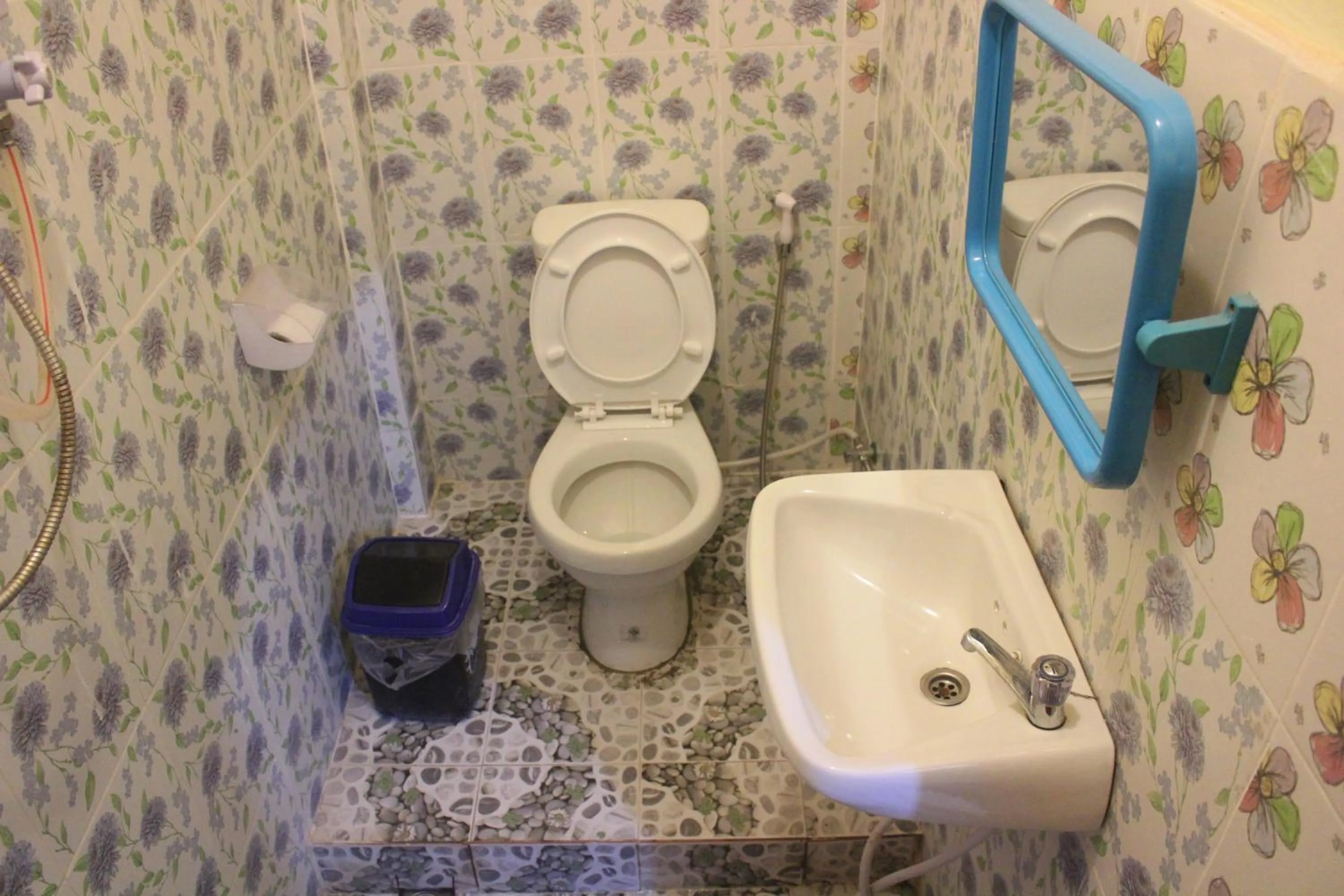 Bathroom in Pakbeng Guesthouse