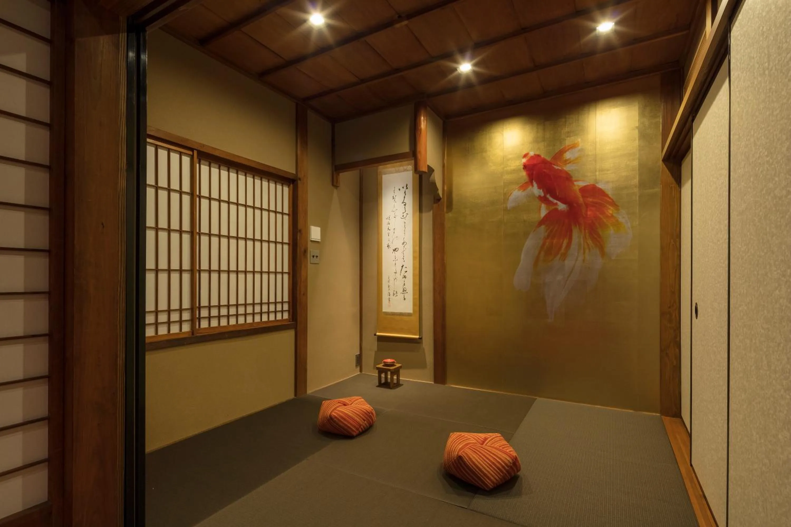 Bedroom in Hikoso-machi Kin no Ma