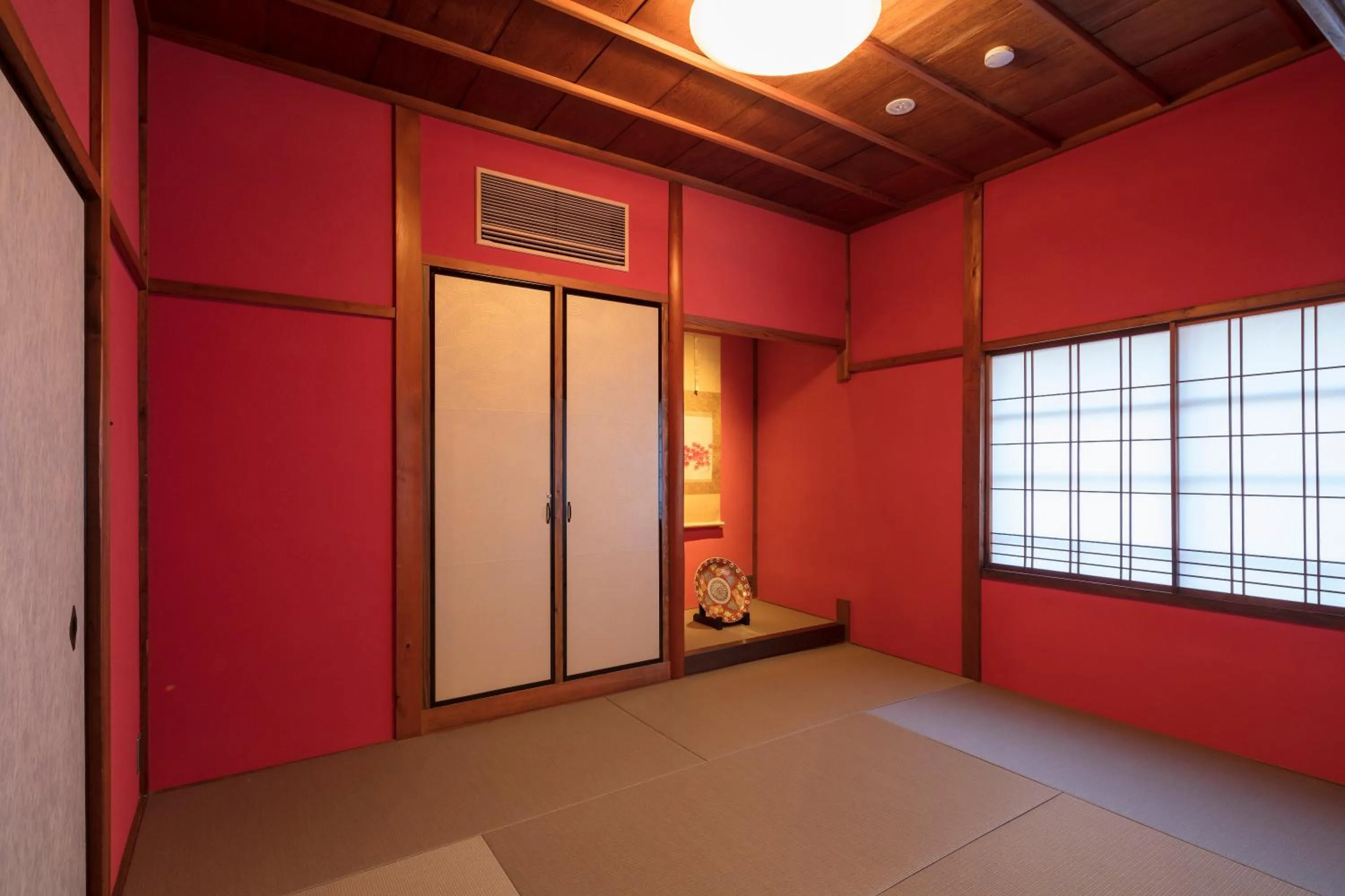 Bedroom in Hikoso-machi Kin no Ma