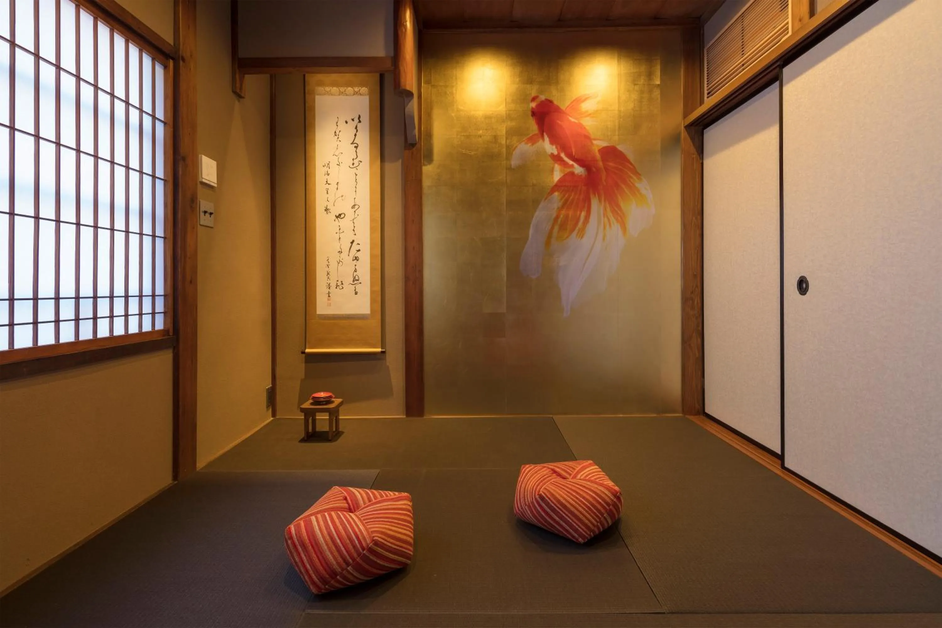 Bedroom in Hikoso-machi Kin no Ma