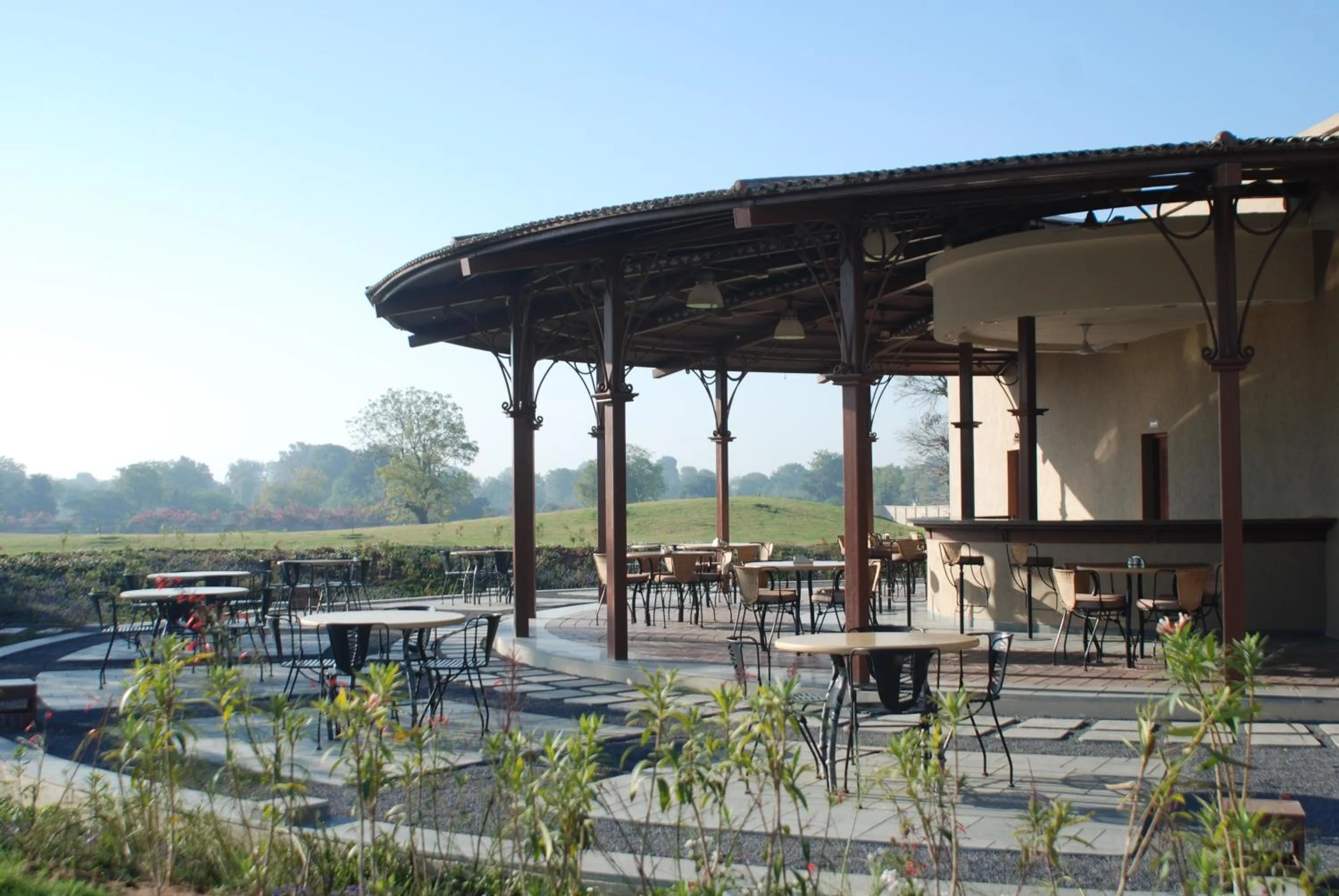 Restaurant/places to eat in Gulmohar Greens Golf & Country Club