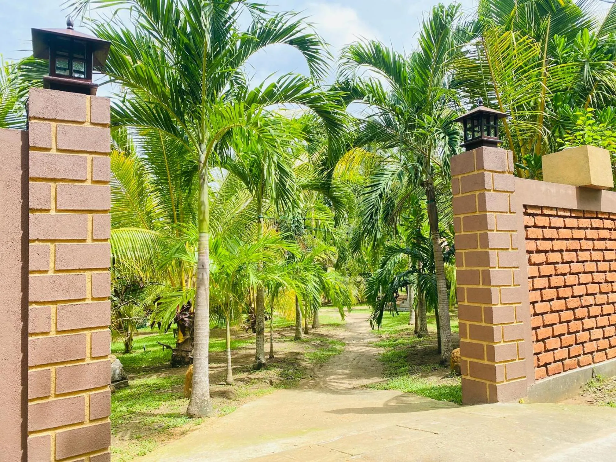 Neem Jay Beach Resort