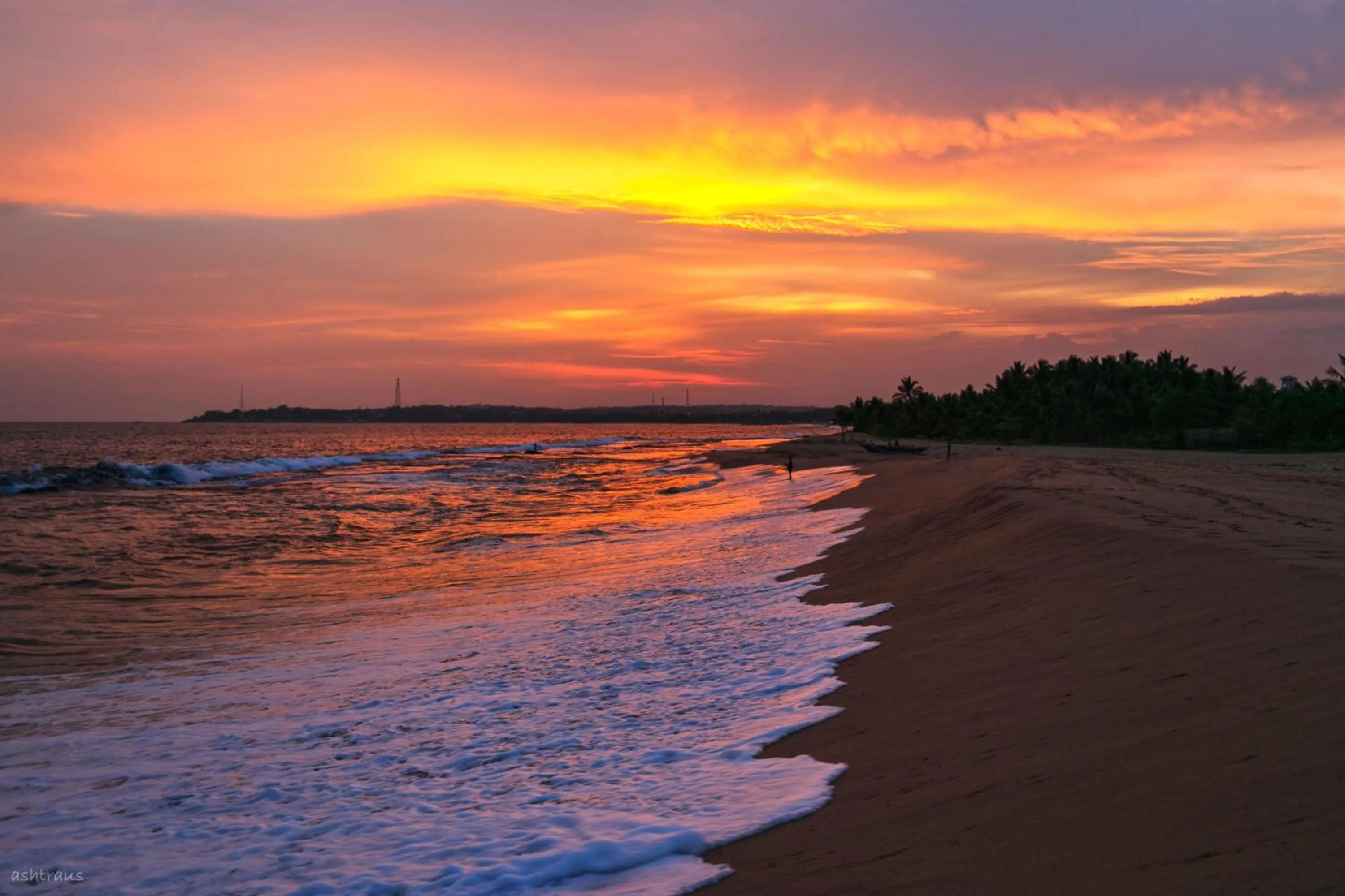 Sunset in Neem Jay Beach Resort