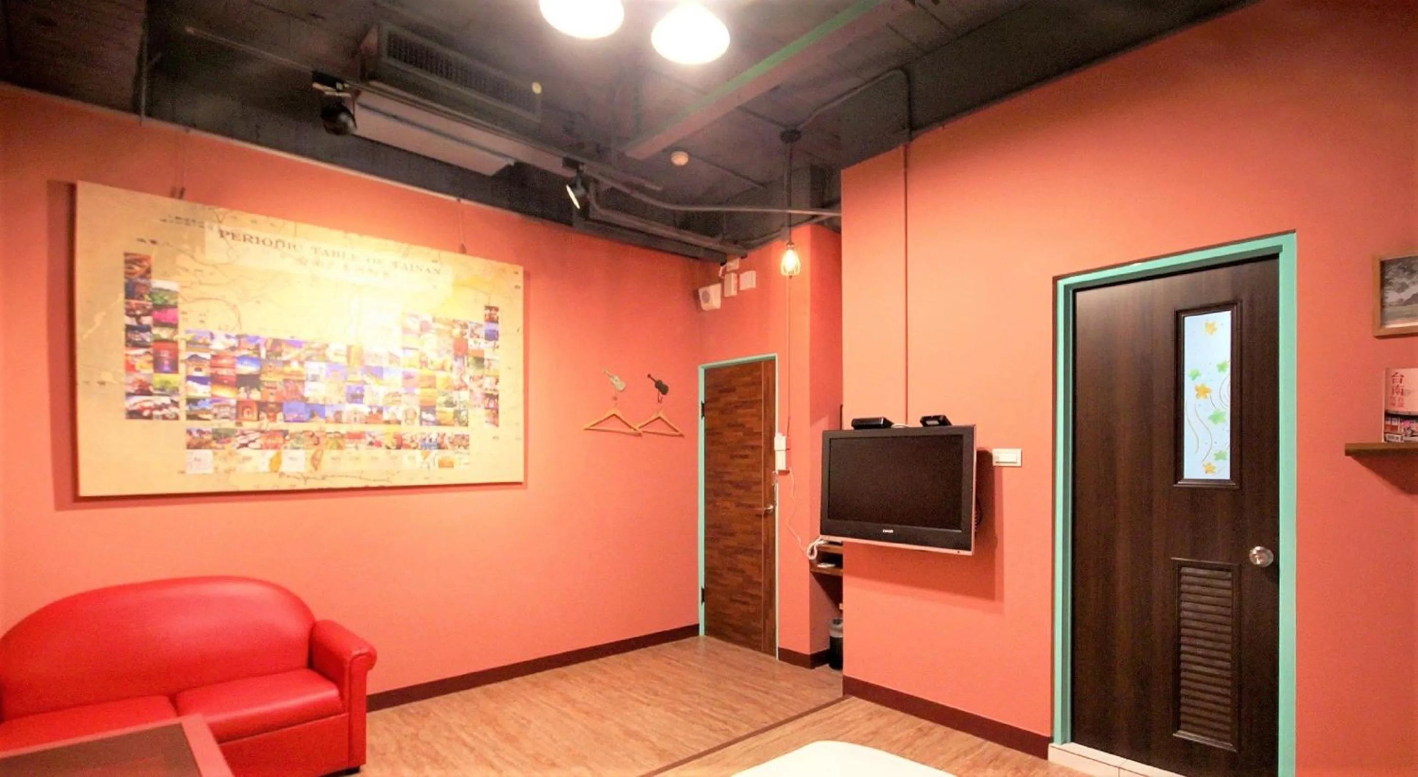 Photo of the whole room in DongNing Atlas Hotel