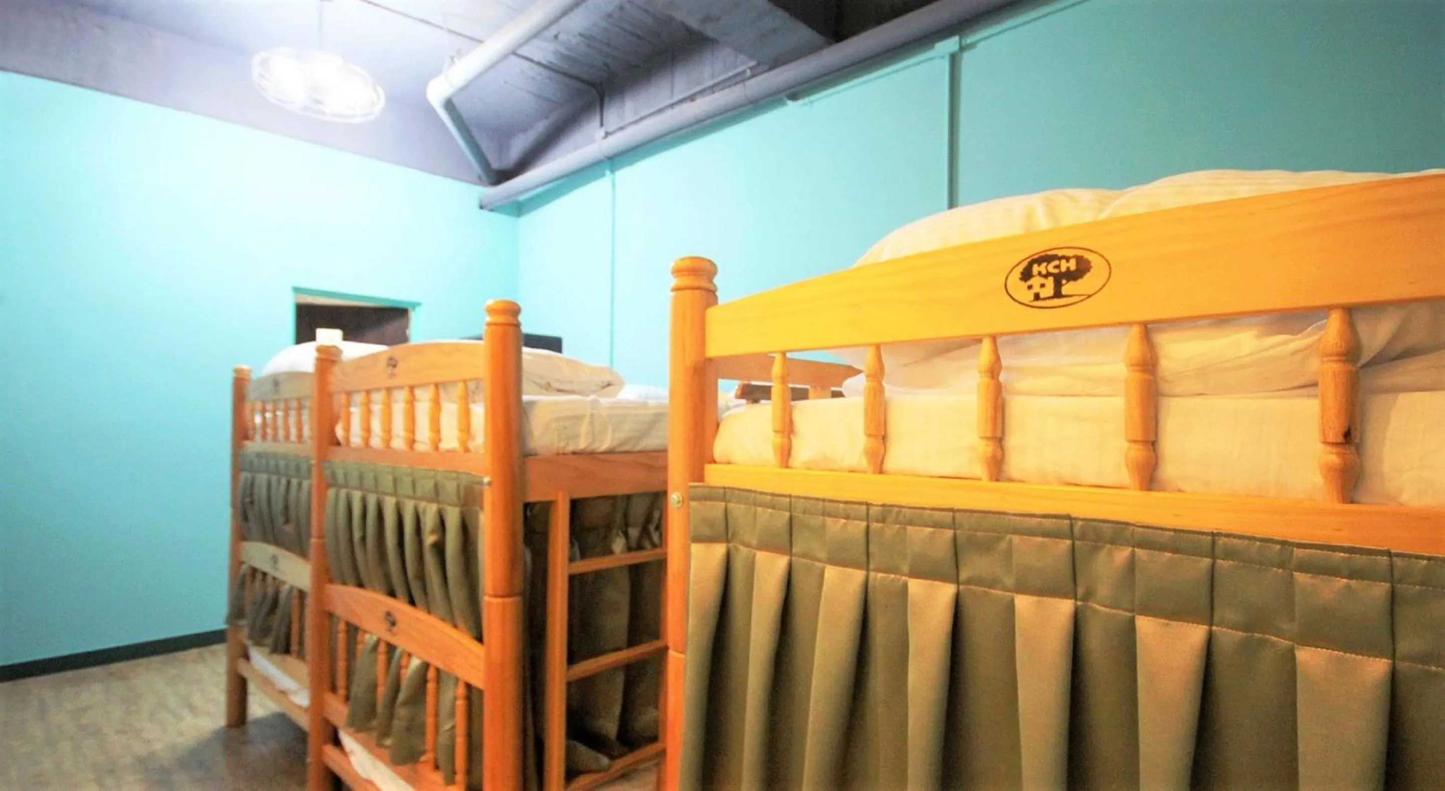 bunk bed, Bed in DongNing Atlas Hotel