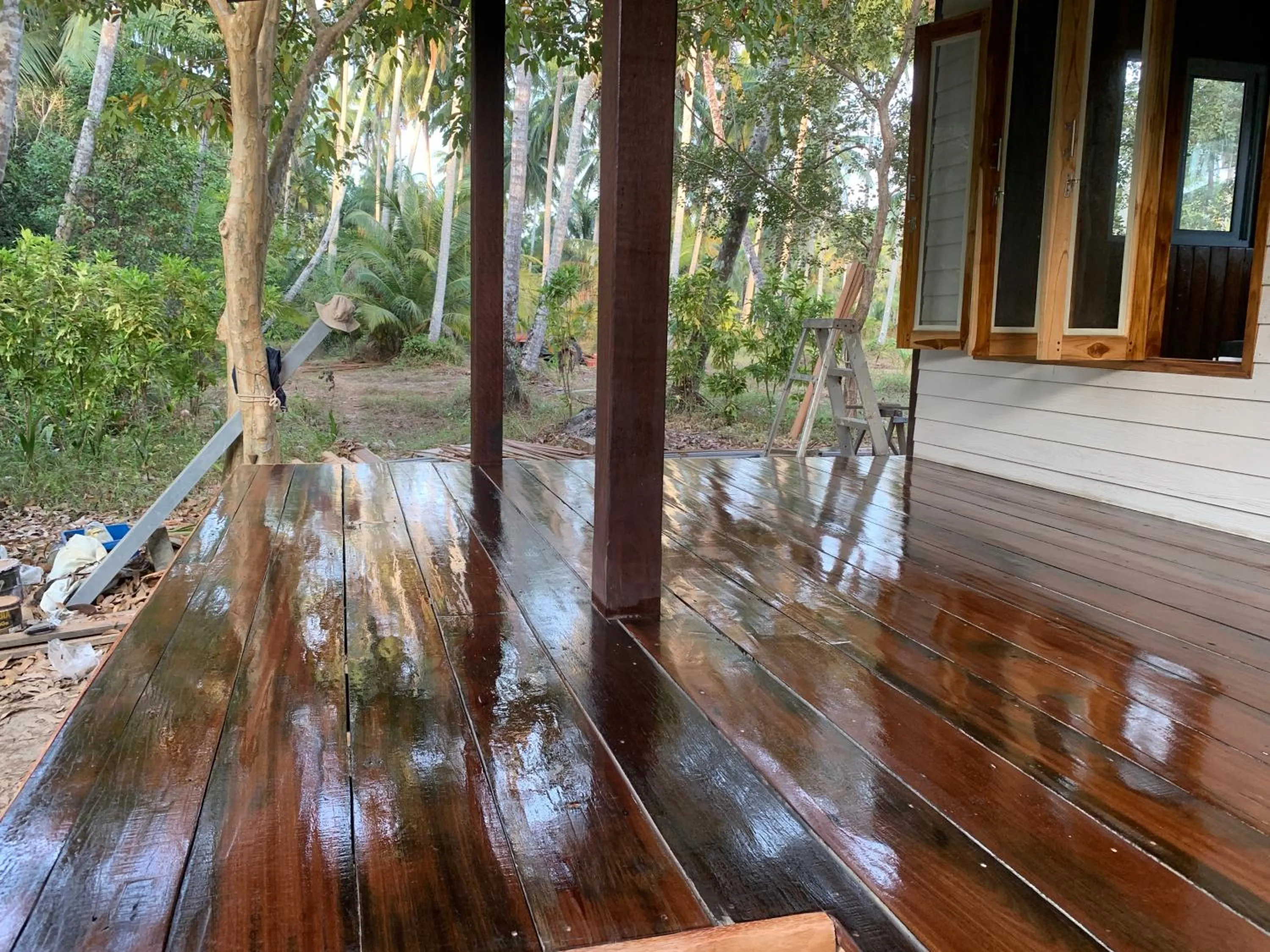 Baan Phuean Koh Kood