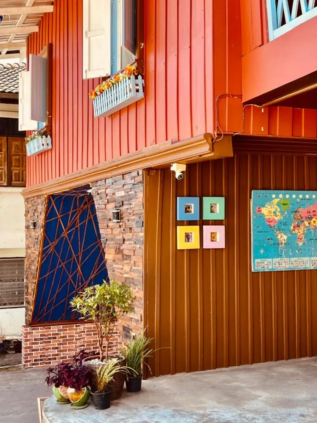 Facade/entrance in Shin Sane Guest House Facade/entrance in Shin Sane Guest House