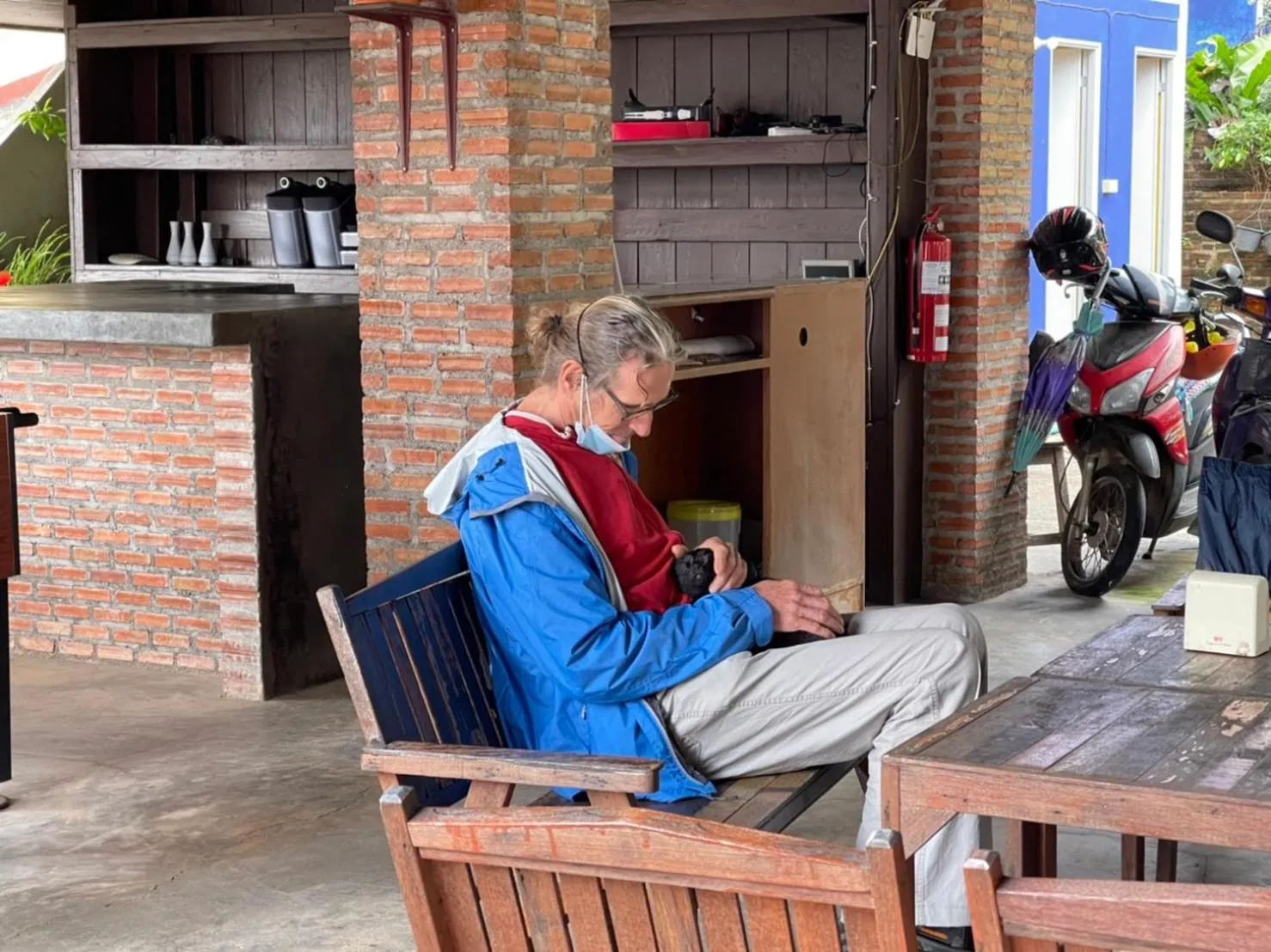 People in Shin Sane Guest House