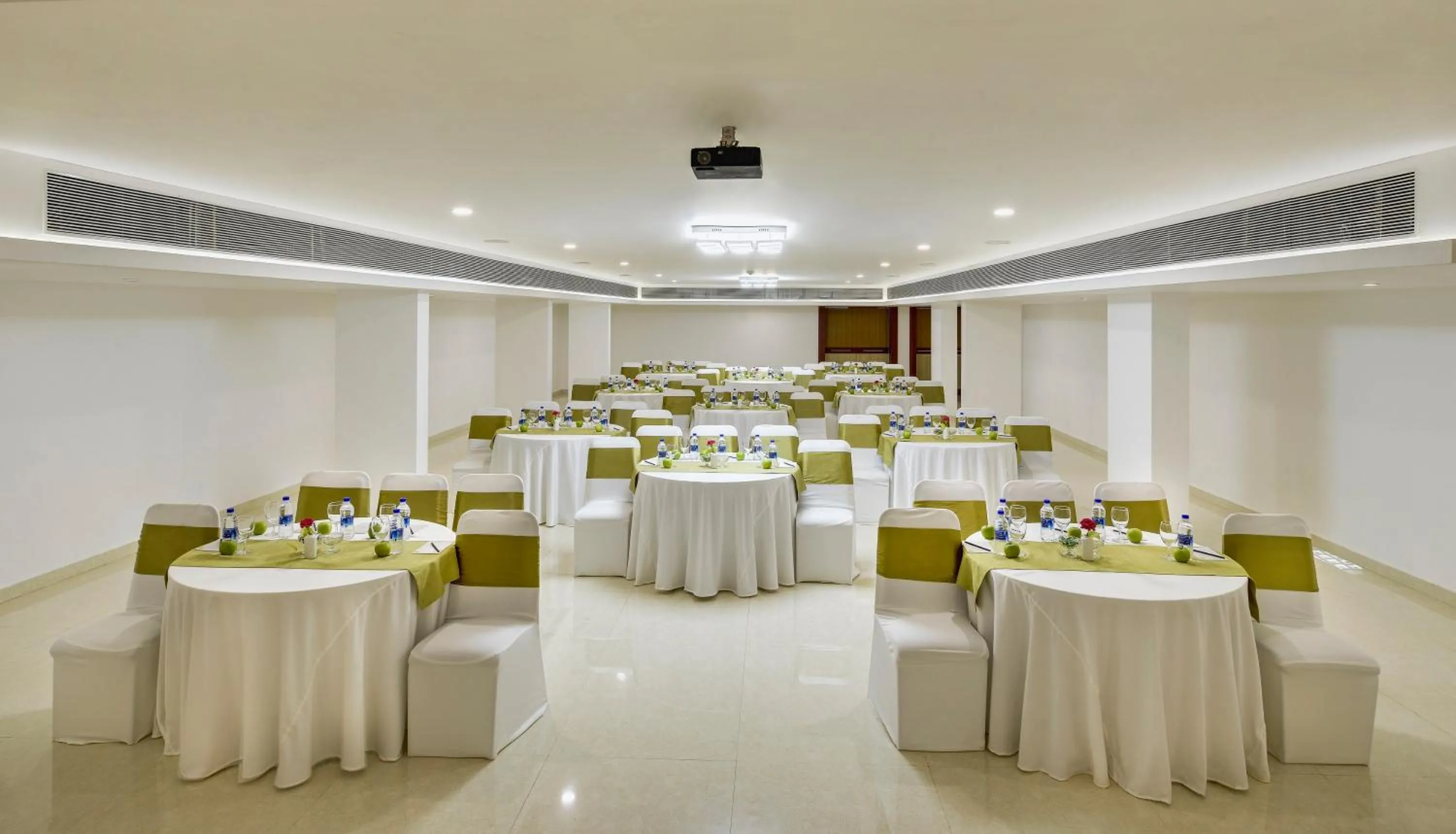 Banquet/Function facilities in Sterling Goa Varca