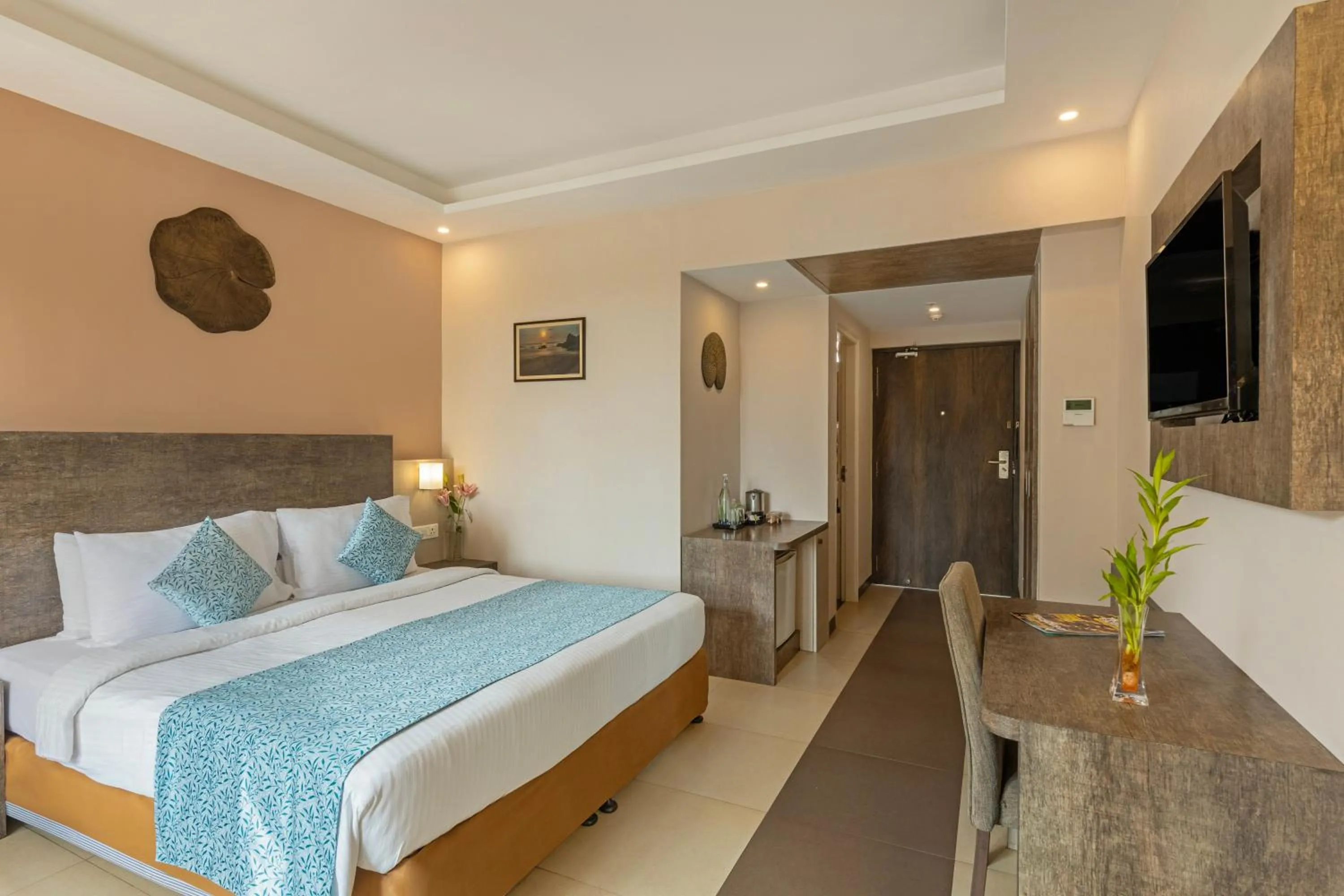 Bedroom, Bed in Sterling Goa Varca