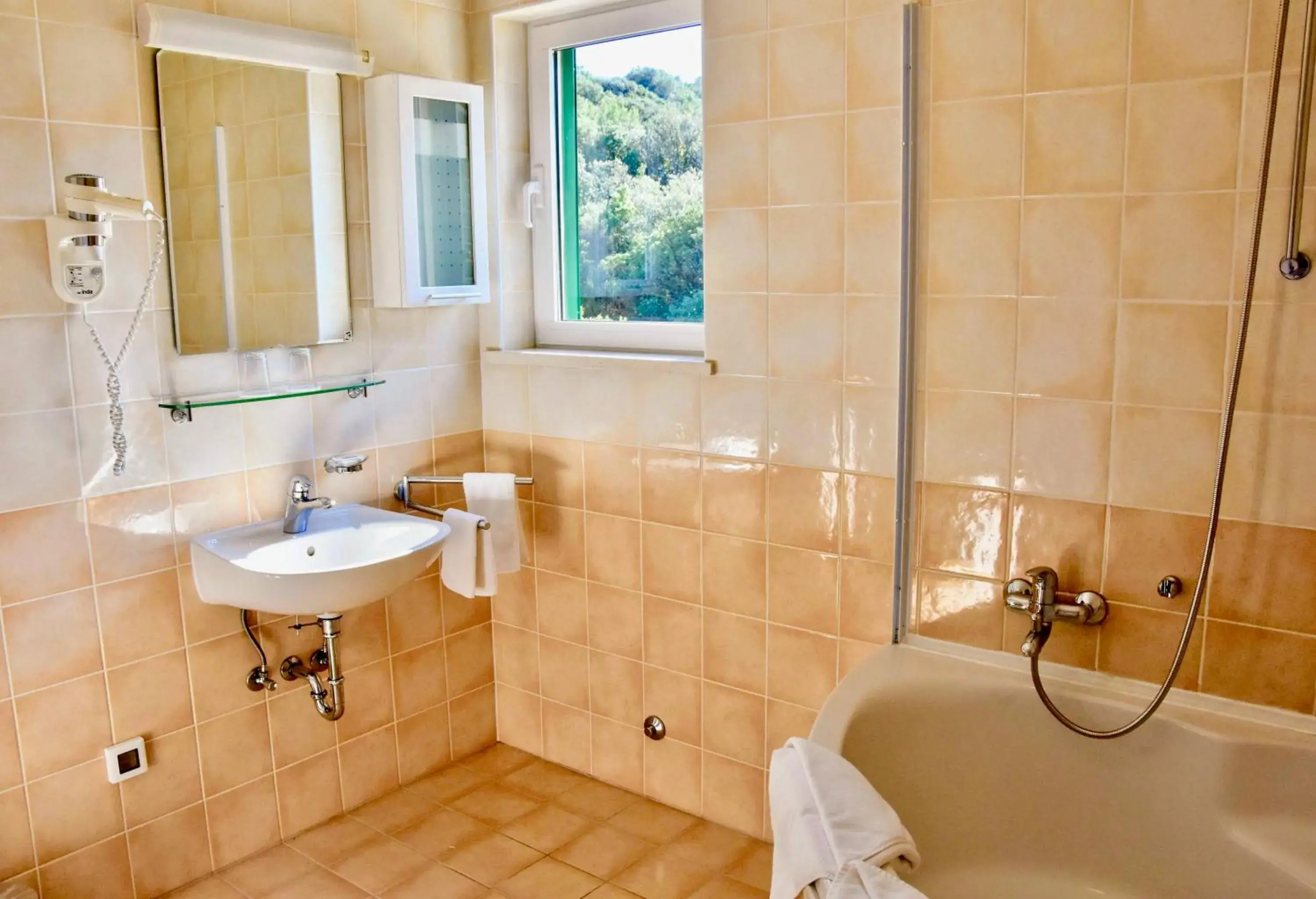 Bathroom in Pervanovo Apartments