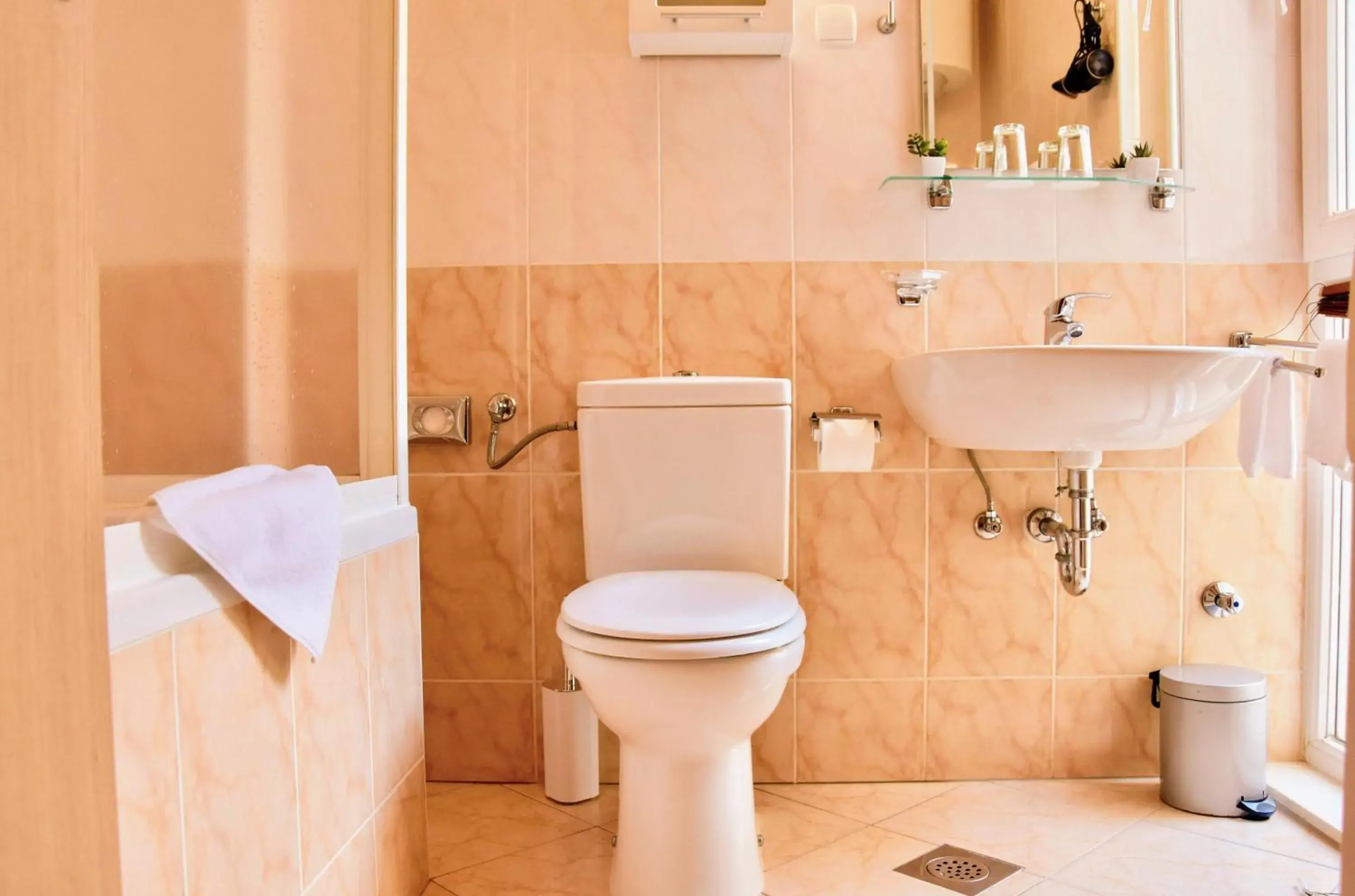 Toilet, Bathroom in Pervanovo Apartments