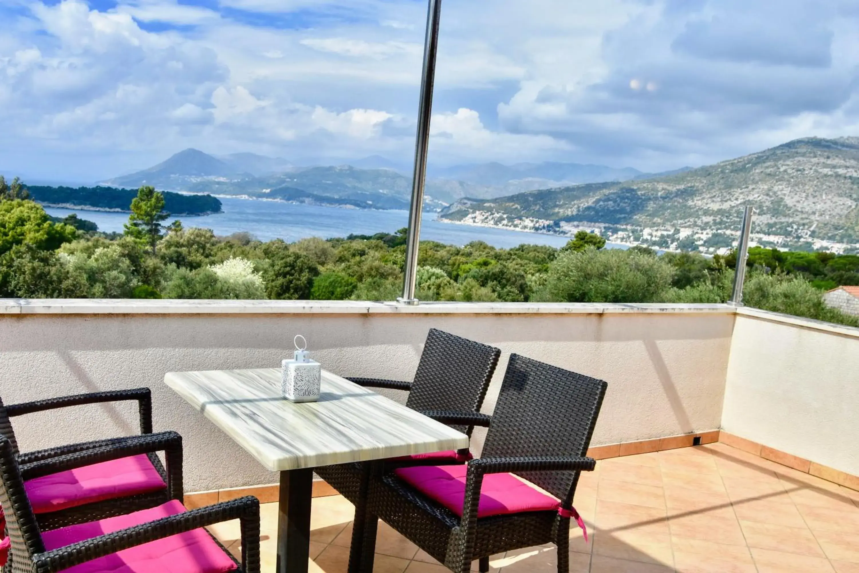 Balcony/Terrace in Pervanovo Apartments