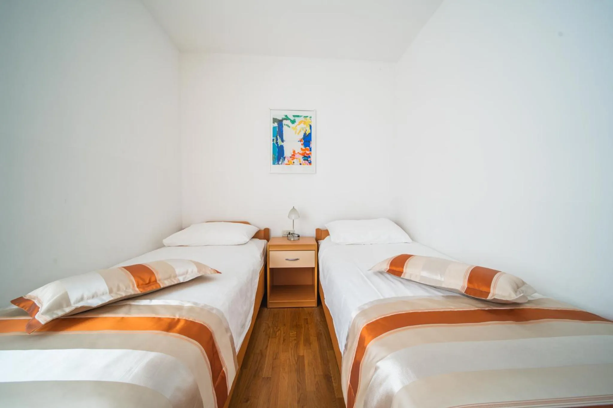 Bed in Pervanovo Apartments with Free Parking