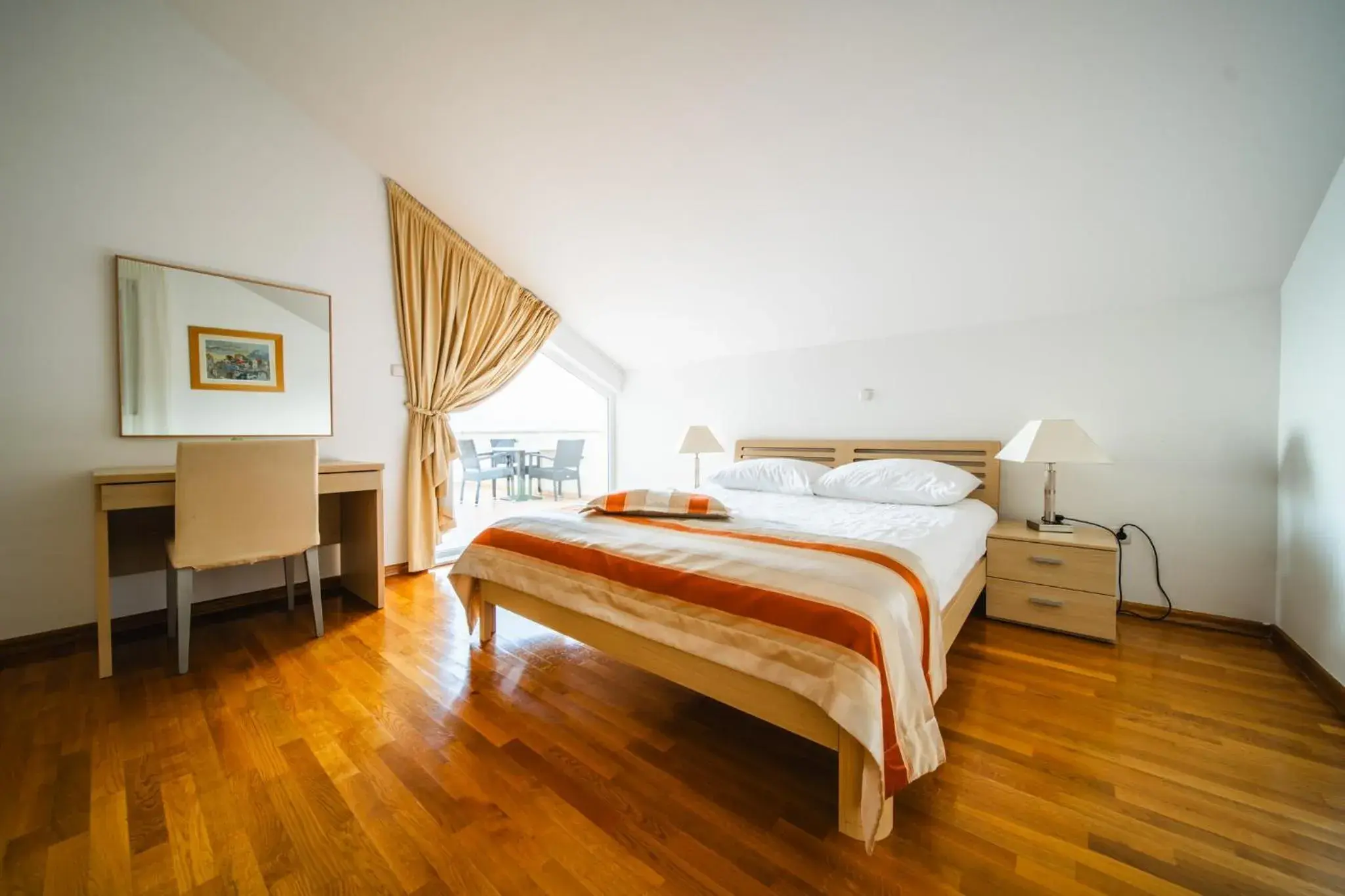 Bedroom, Bed in Pervanovo Apartments with Free Parking Bedroom, Bed in Pervanovo Apartments with Free Parking