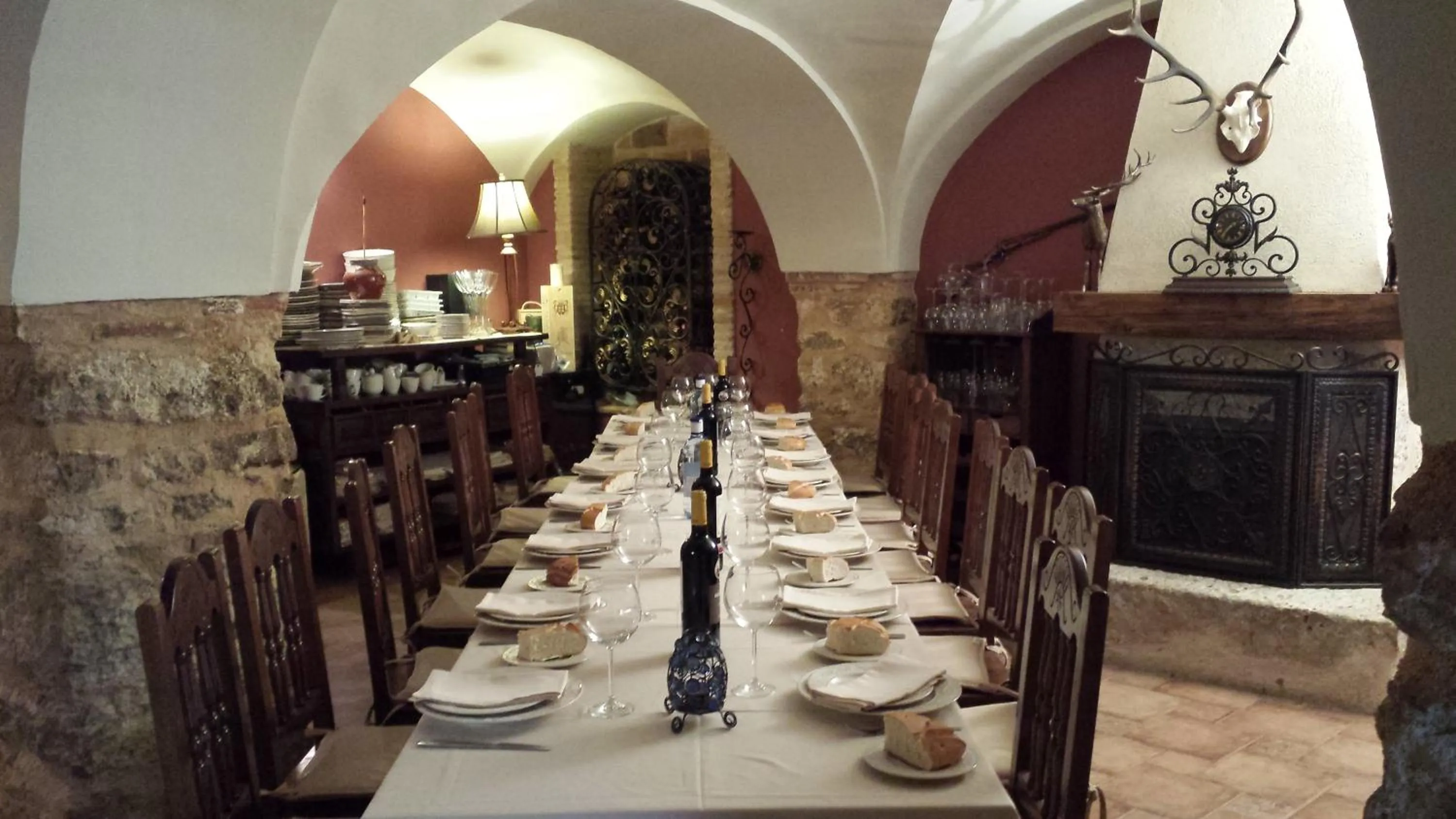Dining area in La Posada Del Canal