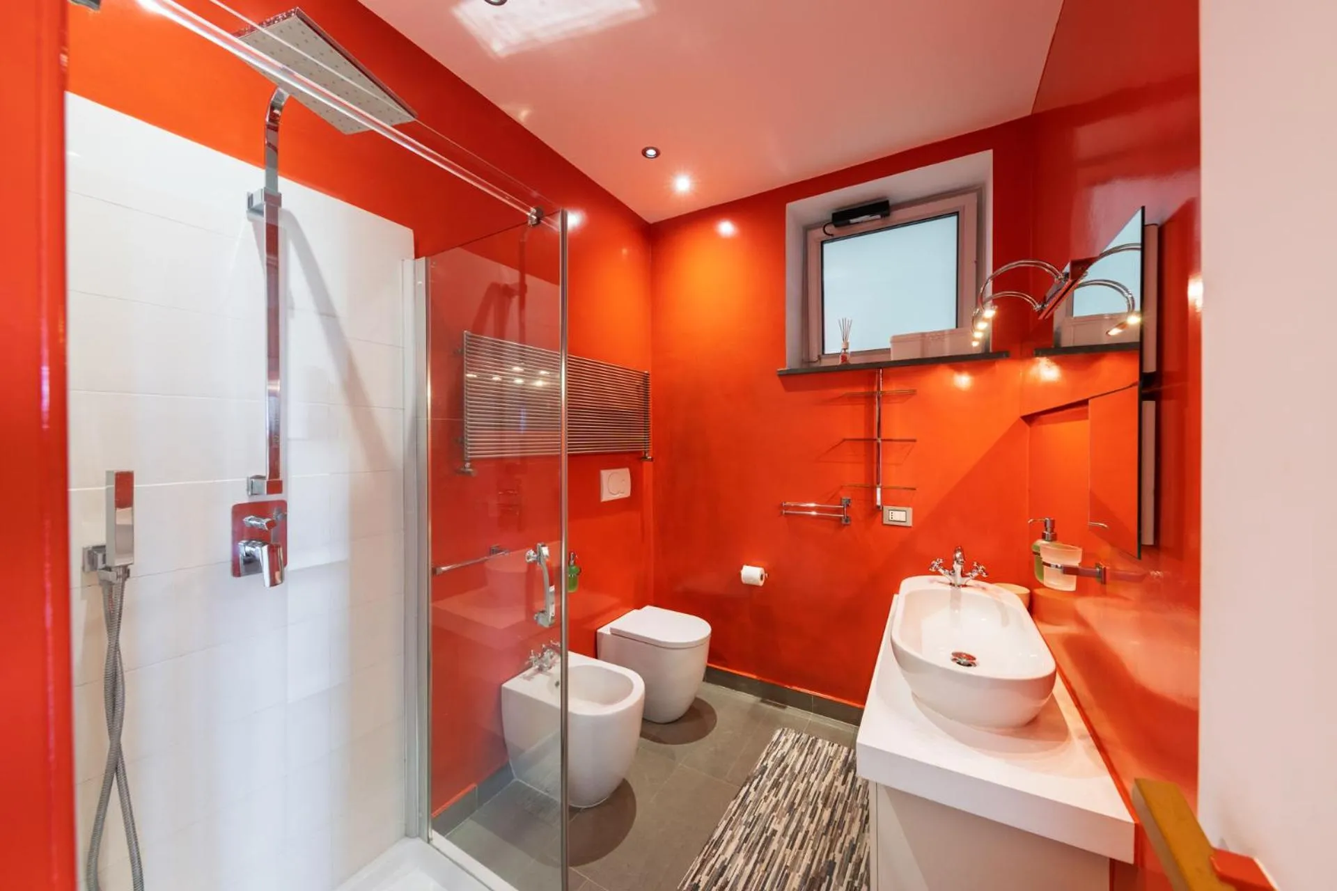 Bathroom in The Loft Via Torricella