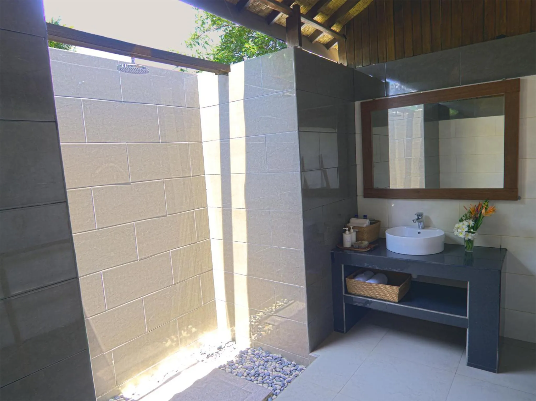 Bathroom in Gili Air Bungalows