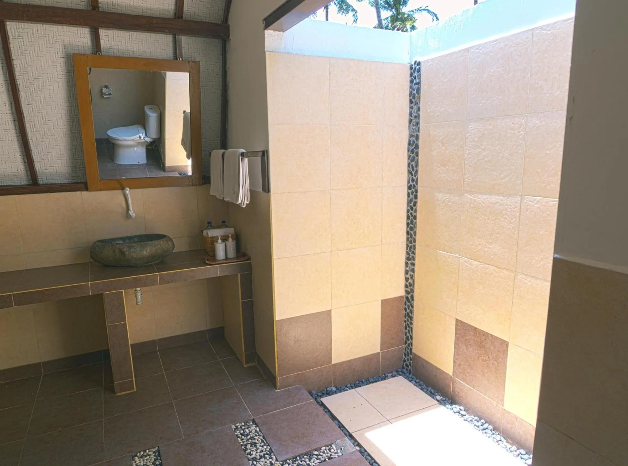 Bathroom in Gili Air Bungalows