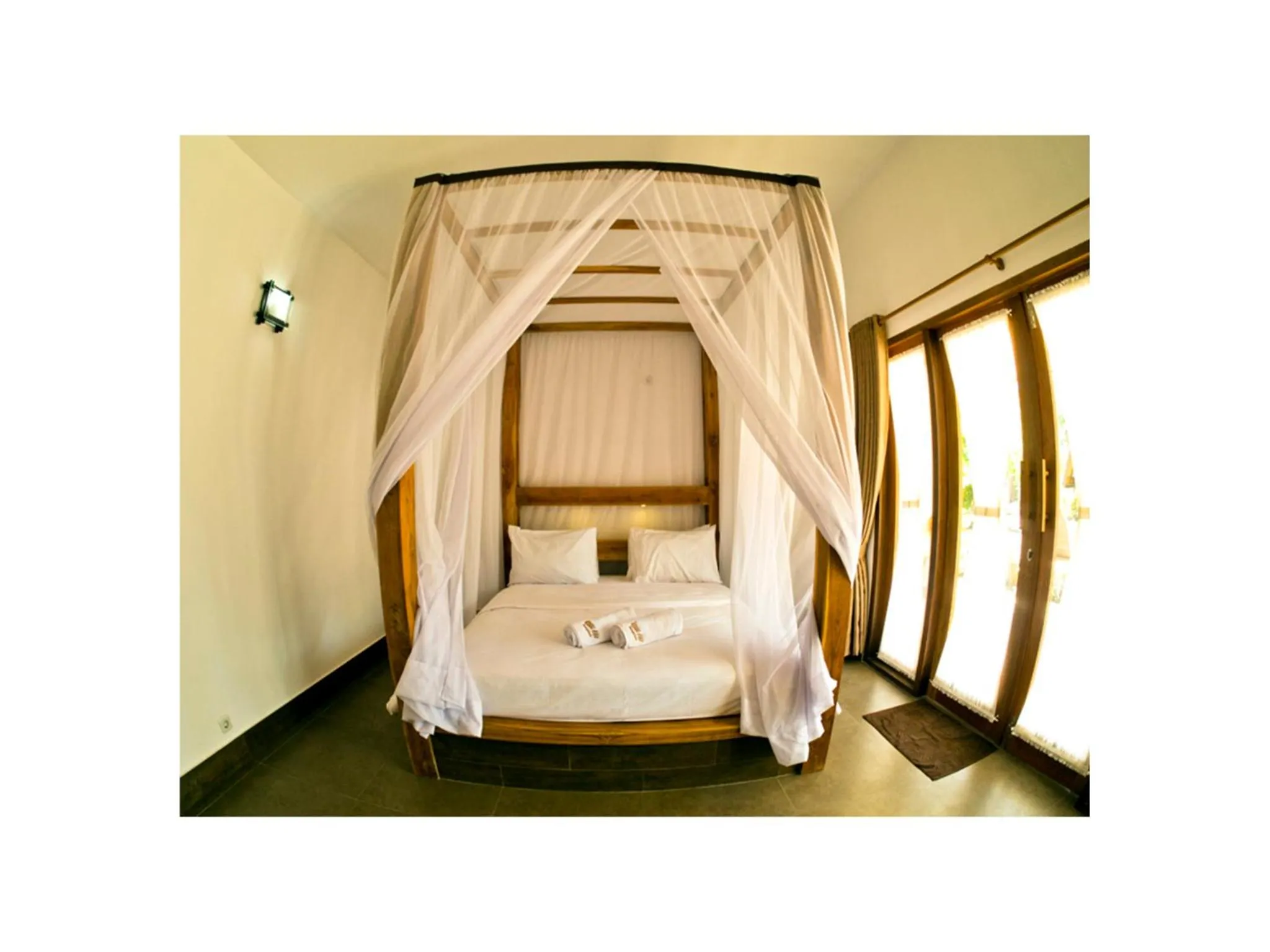 Bed in Gili Air Bungalows