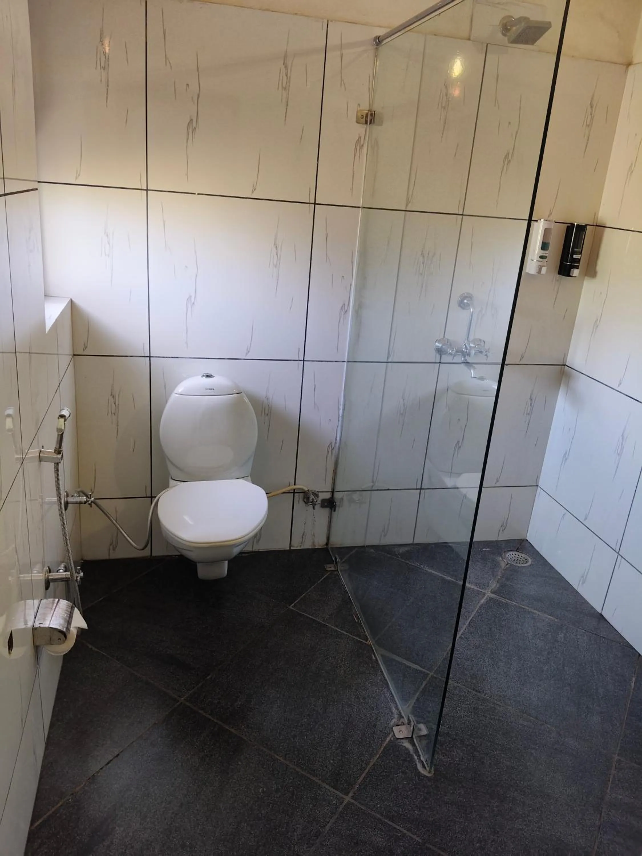 Bathroom in Aacorn Hideaway Resort & Spa