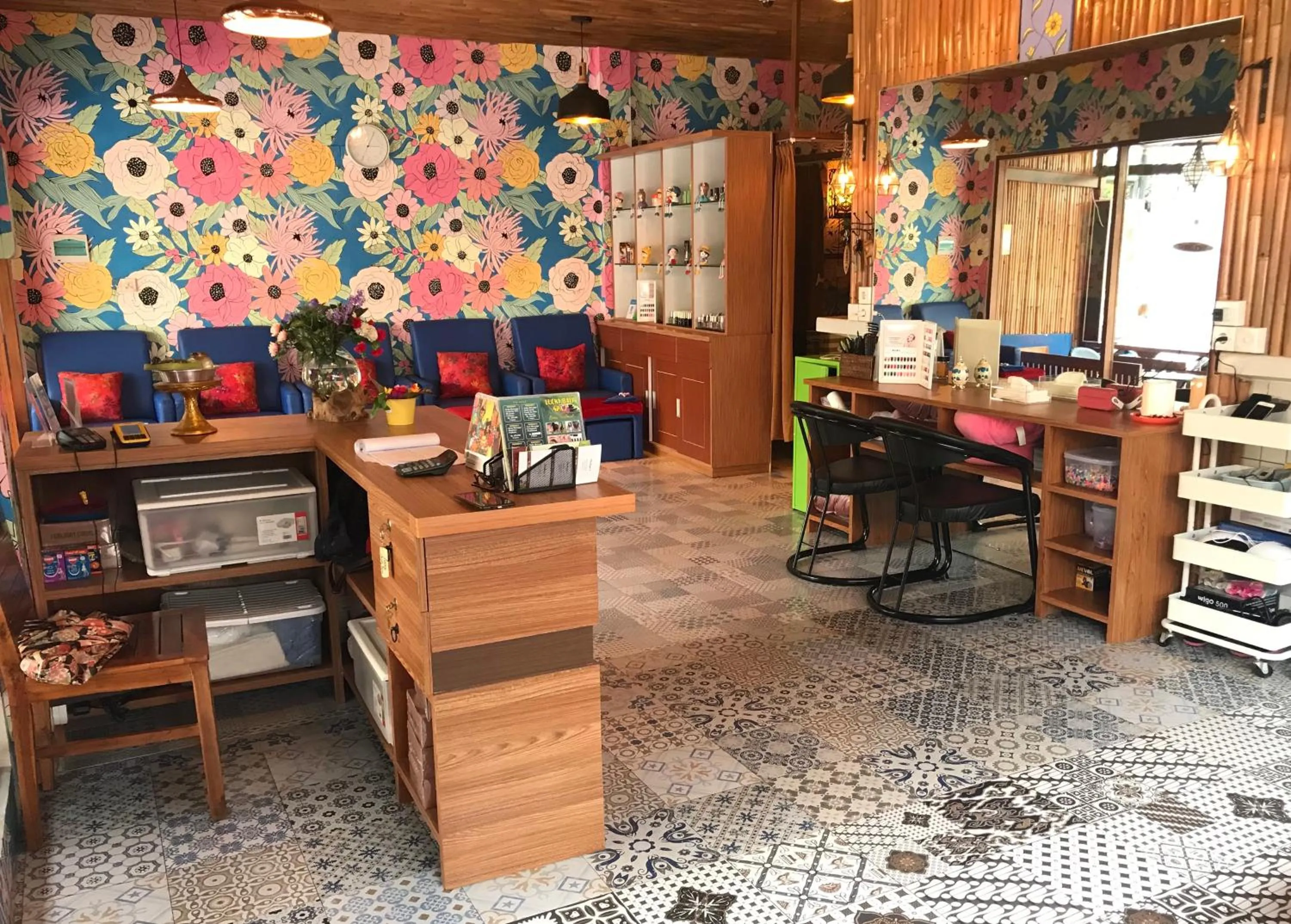 Massage in Seahouse Bali Indah Beach Inn