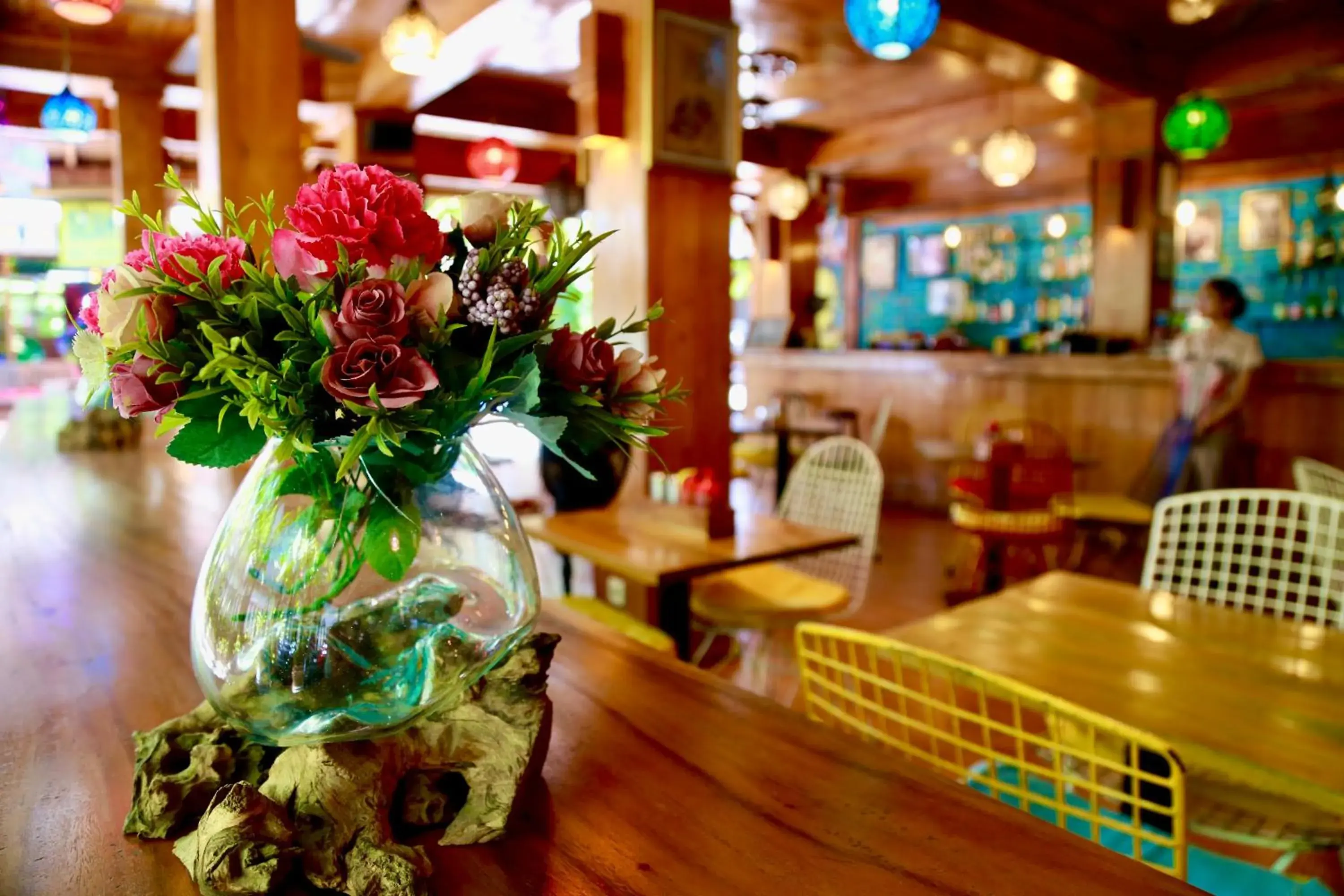 Restaurant/places to eat in Seahouse Bali Indah Beach Inn Restaurant/places to eat in Seahouse Bali Indah Beach Inn