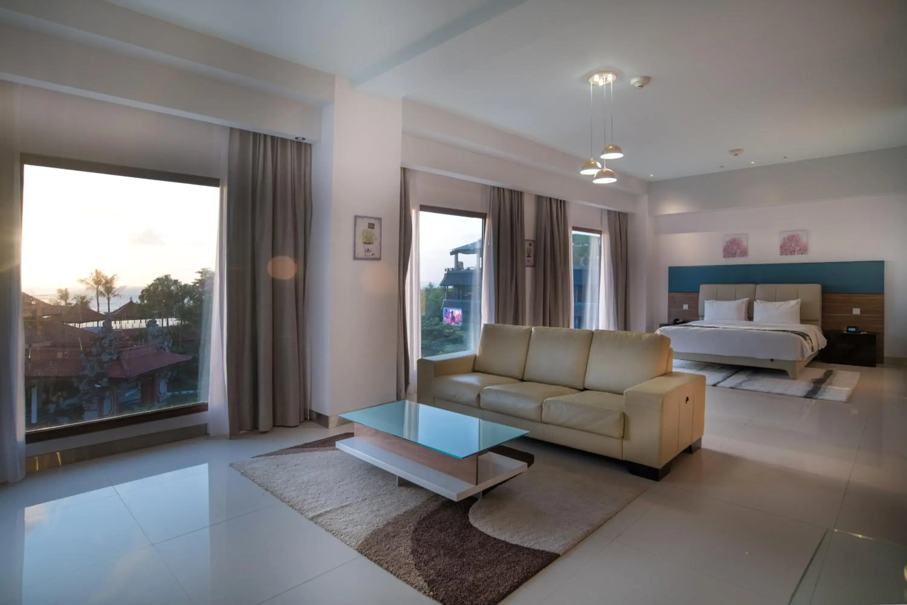 Living room, Bed in Holiday Inn Express Baruna by IHG Living room, Bed in Holiday Inn Express Baruna by IHG