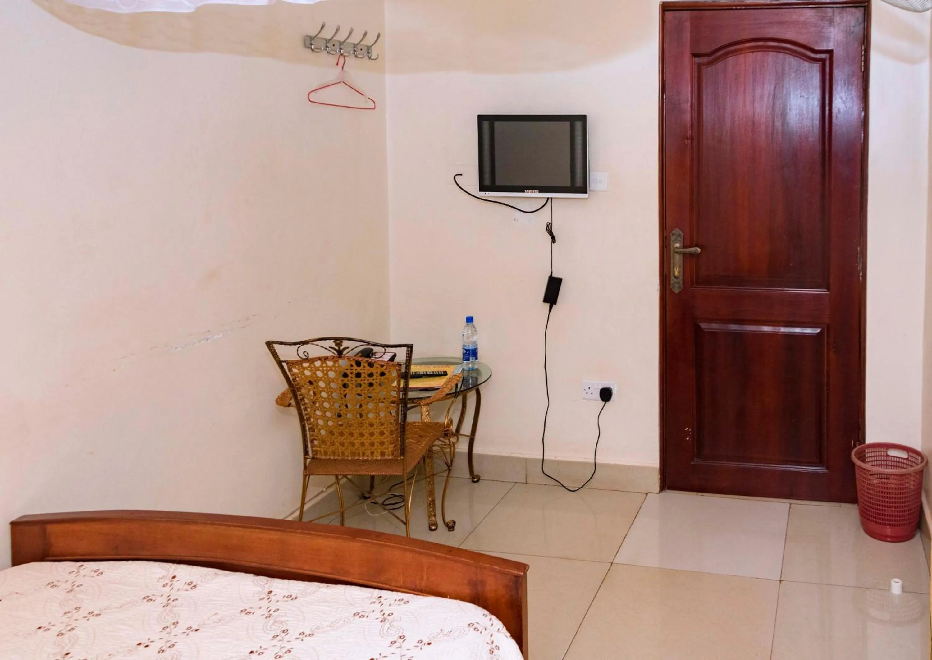 TV and multimedia in G-One Hotel Kampala