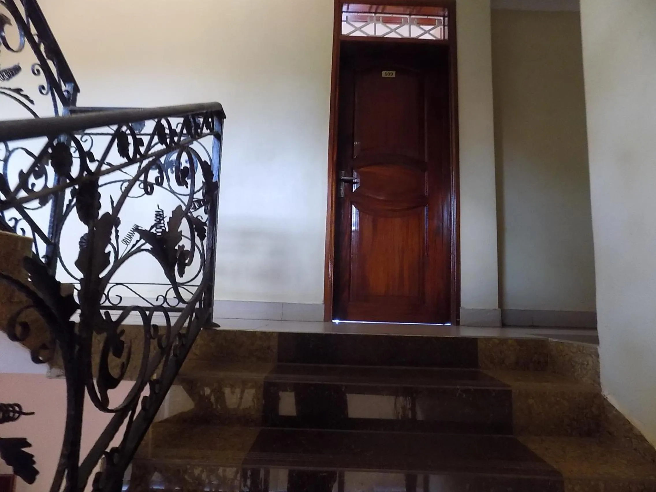 Area and facilities in Olina Hotel and Apartments Kampala