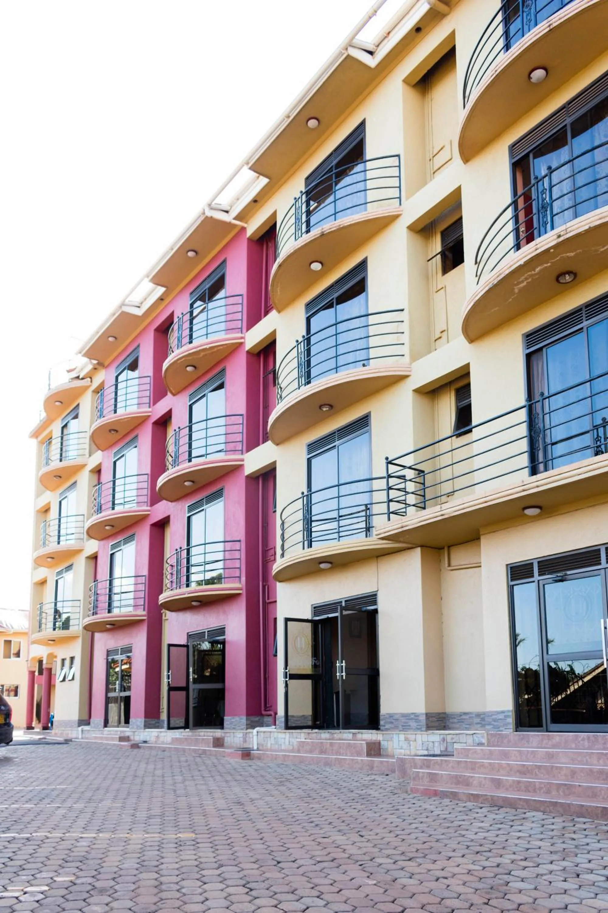 Olina Hotel and Apartments Kampala