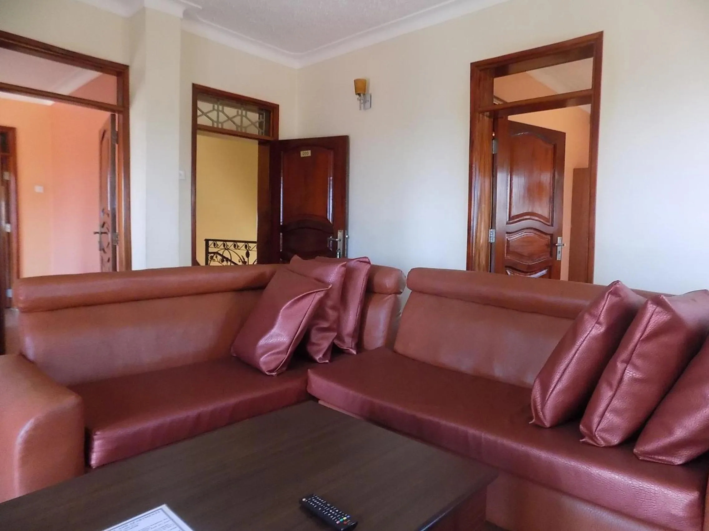 Living room in Olina Hotel and Apartments Kampala