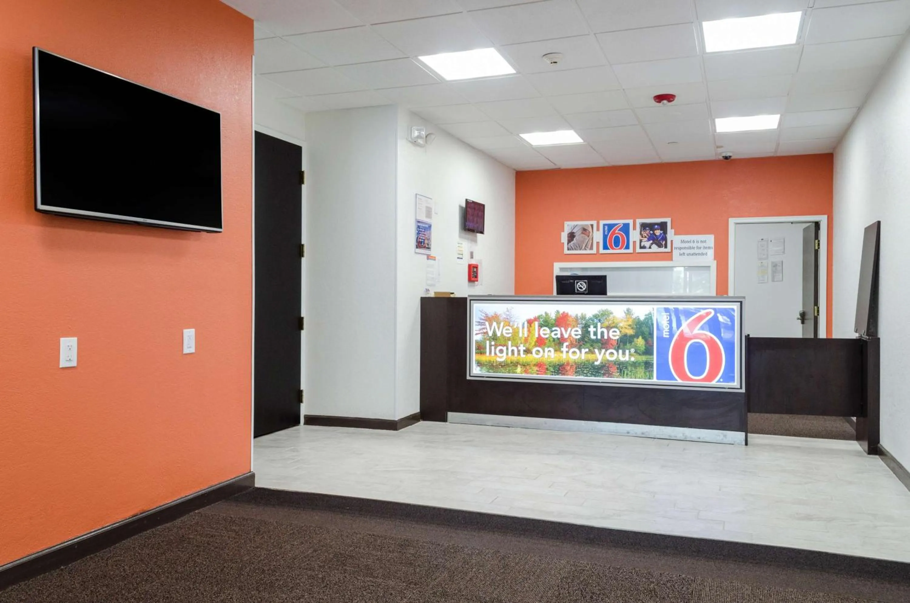 TV and multimedia in Motel 6-Brockton, MA