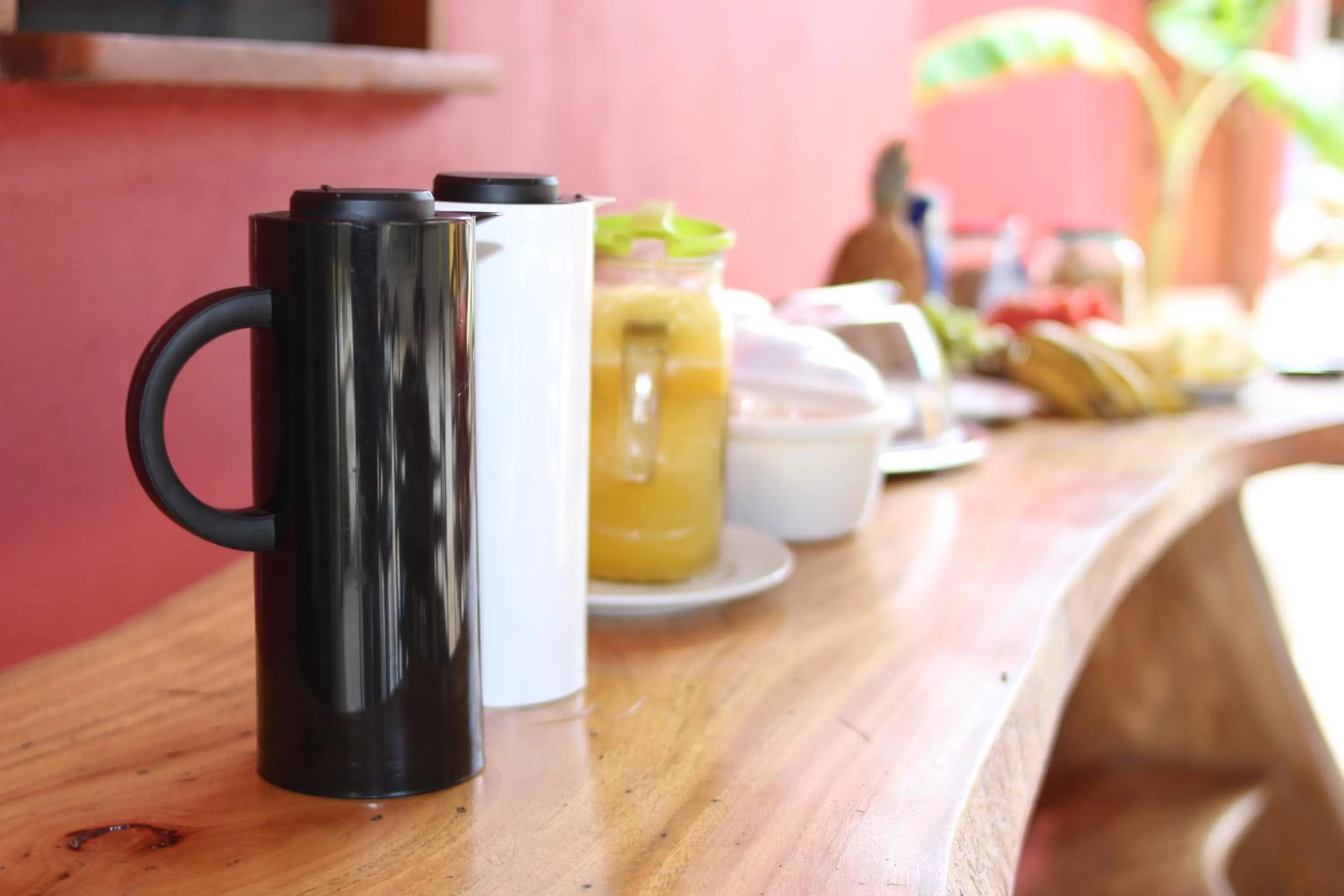 Continental breakfast in Pousada Paraíso dos Ipês