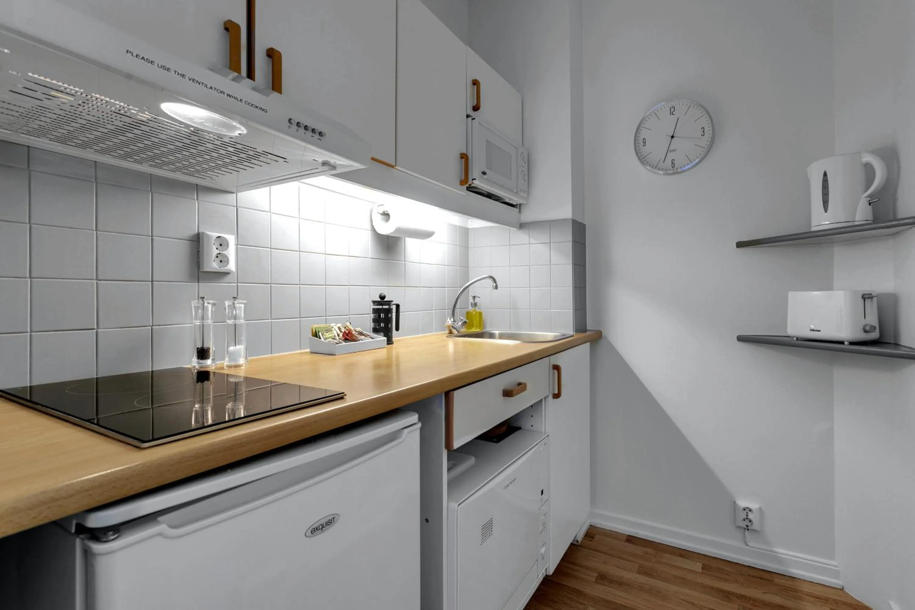 Coffee/tea facilities in Castle House Luxury Apartments