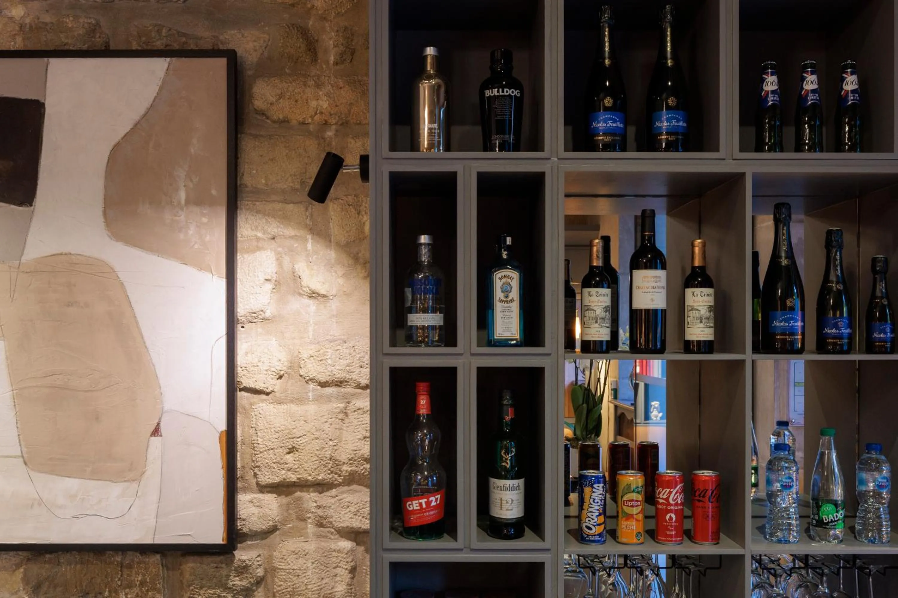 Lounge or bar in Hôtel Saint Martin Bastille