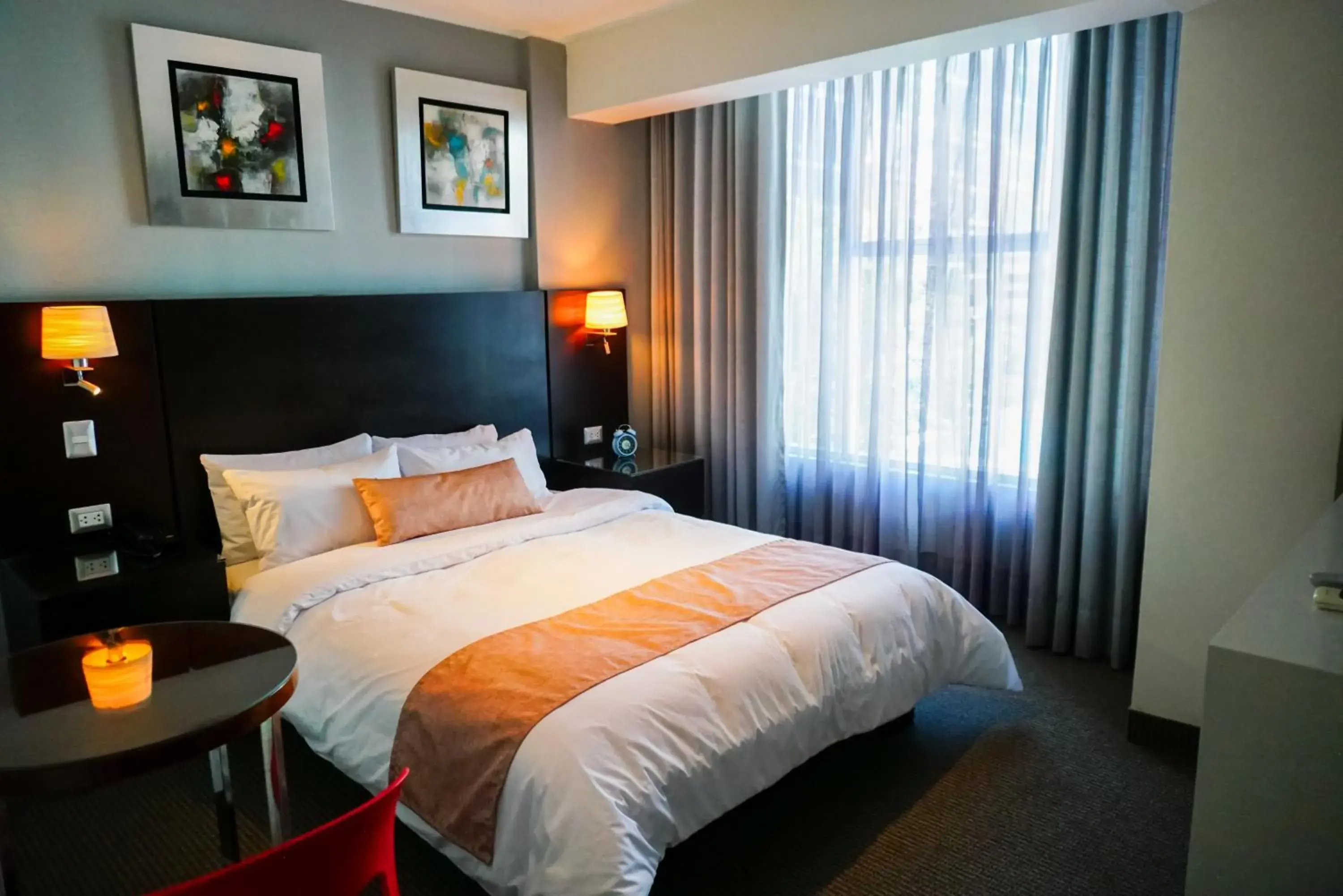 Bed in Apart Hotel Petit Palace Suites Bed in Apart Hotel Petit Palace Suites