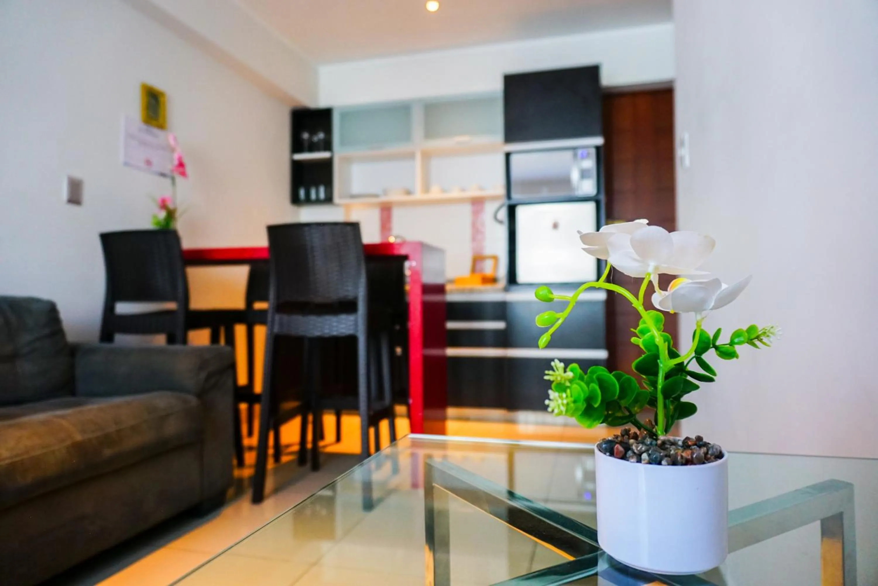 Kitchen or kitchenette in Apart Hotel Petit Palace Suites