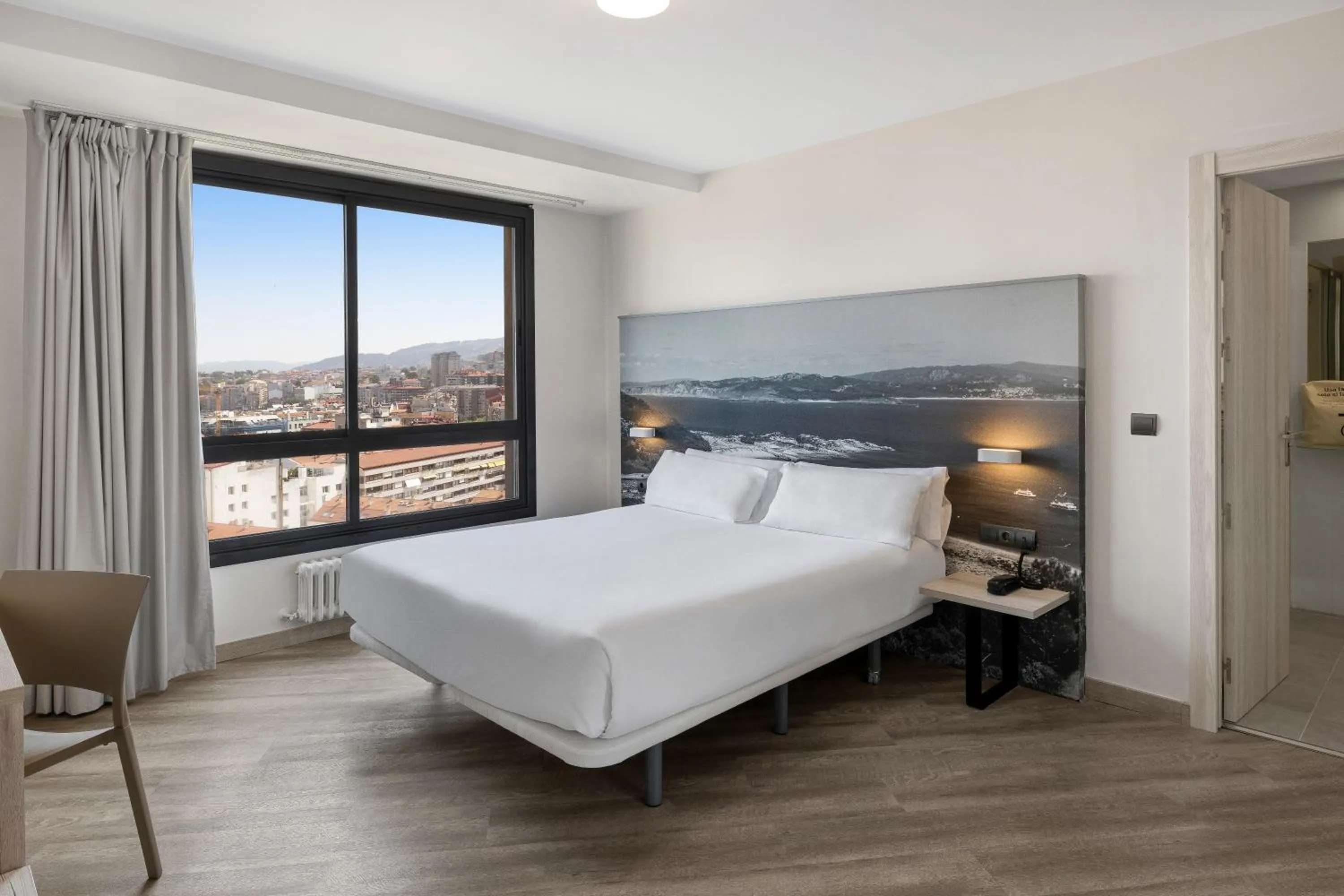 Photo of the whole room, Bed in B&B HOTEL Vigo