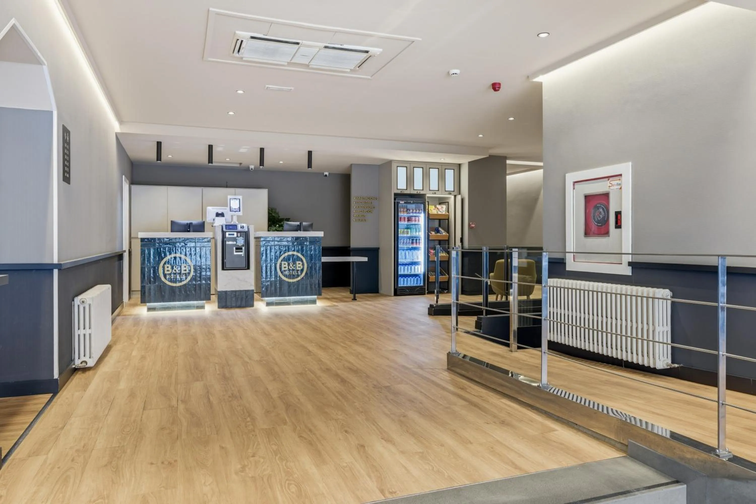 Lobby or reception in B&B HOTEL Vigo