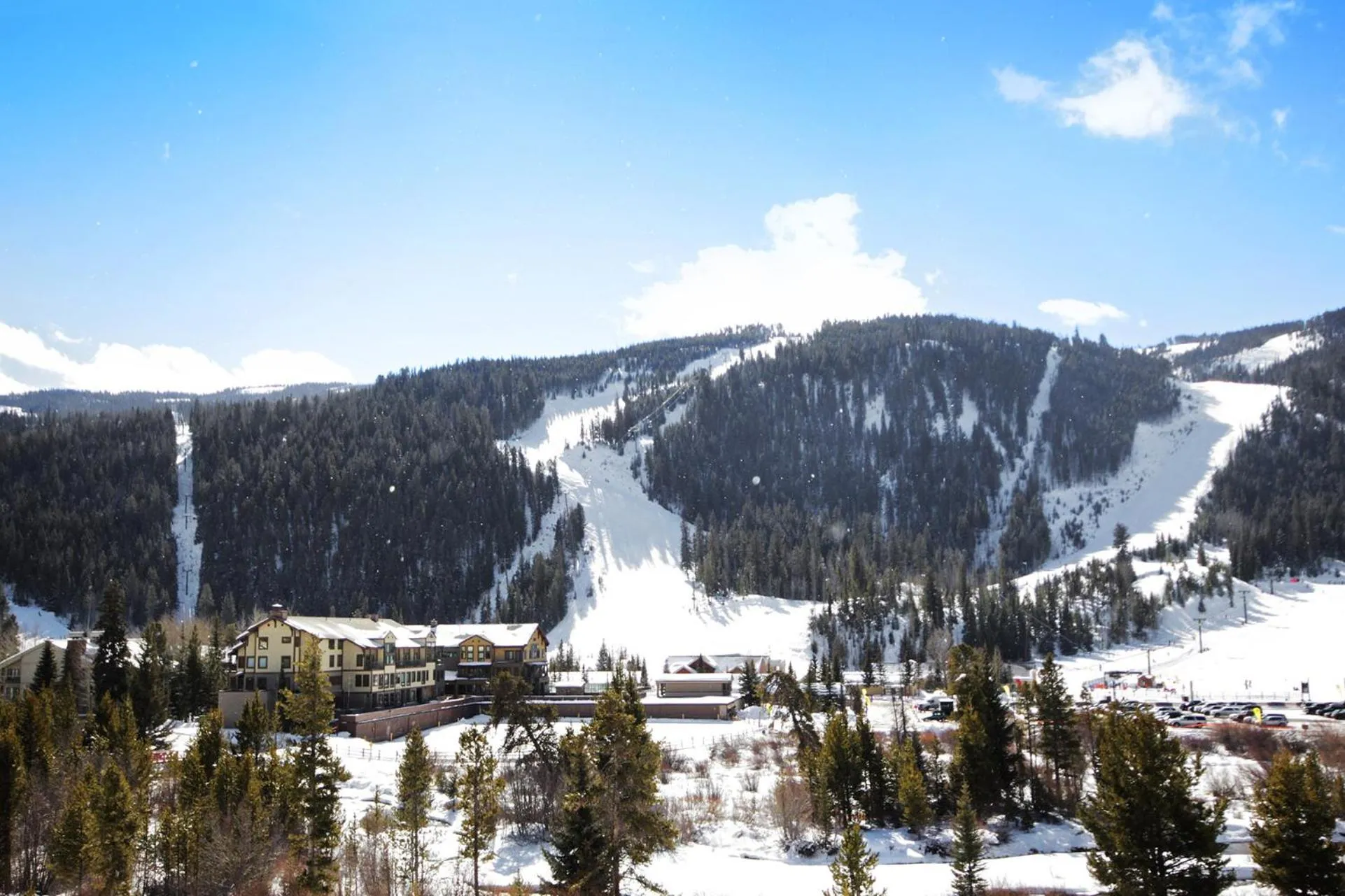 Winter in 2674 Tenderfoot Lodge Condo