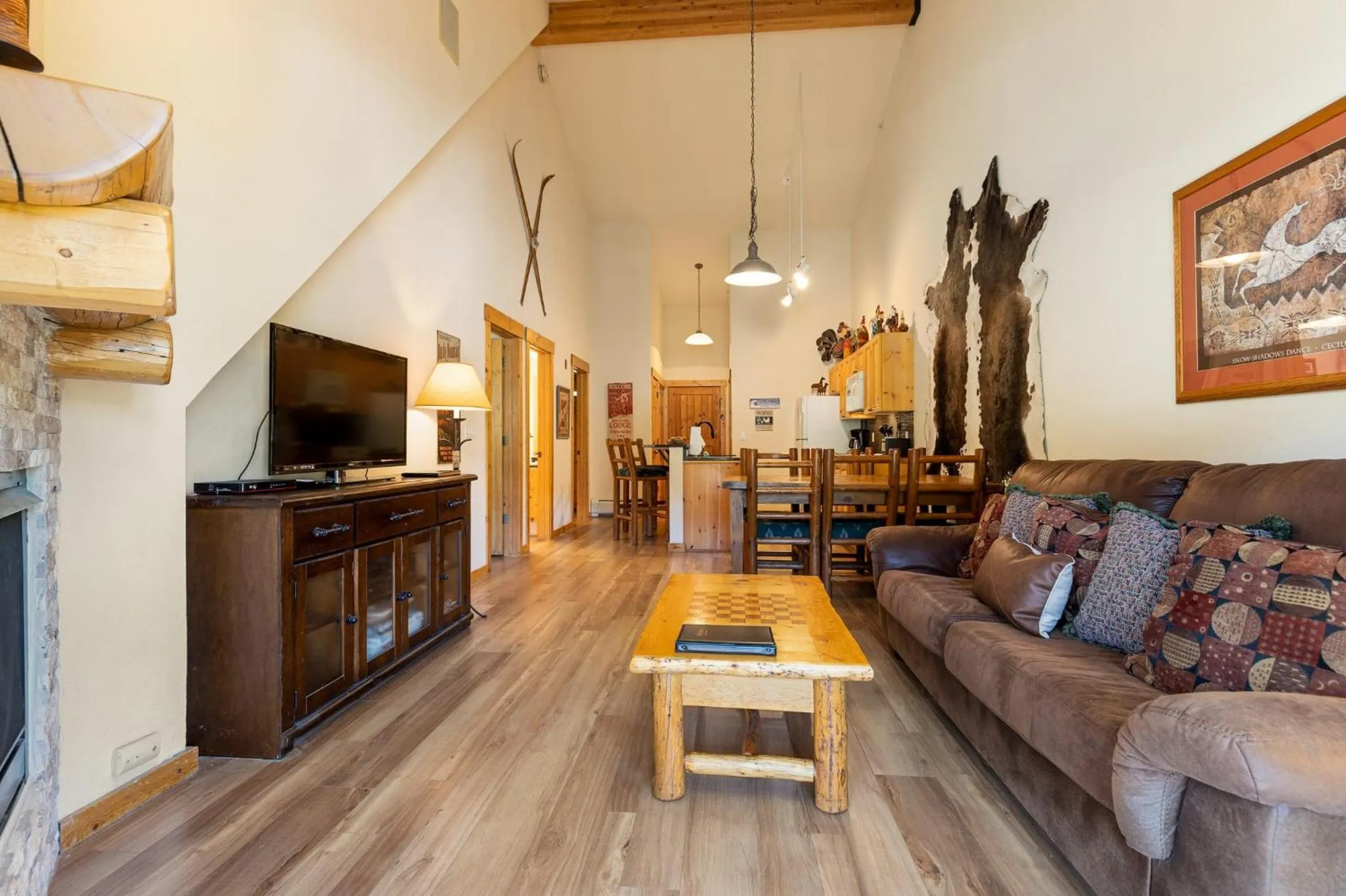 Living room in 2674 Tenderfoot Lodge Condo