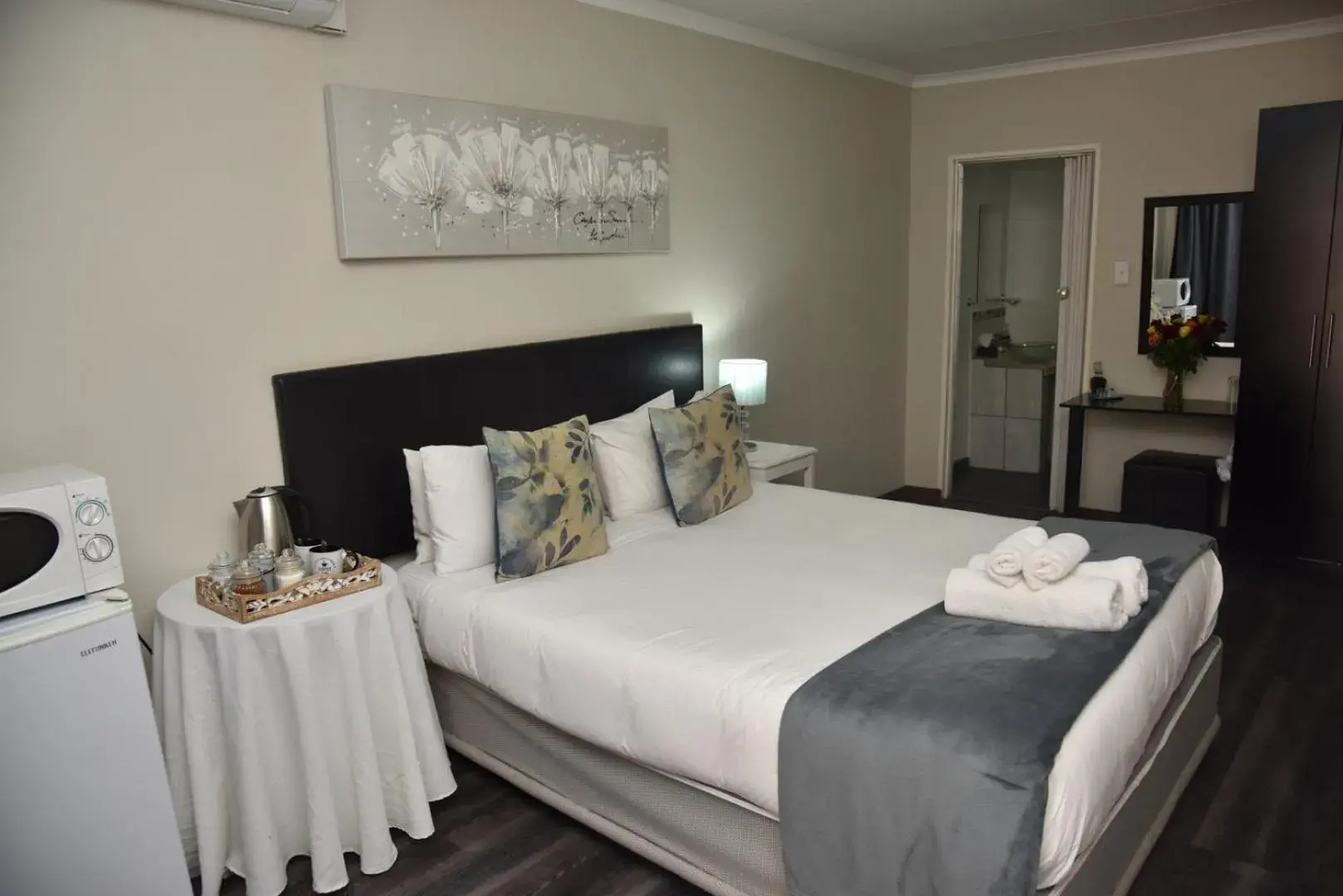 Double Room - single occupancy in Arvella Guesthouse Double Room - single occupancy in Arvella Guesthouse