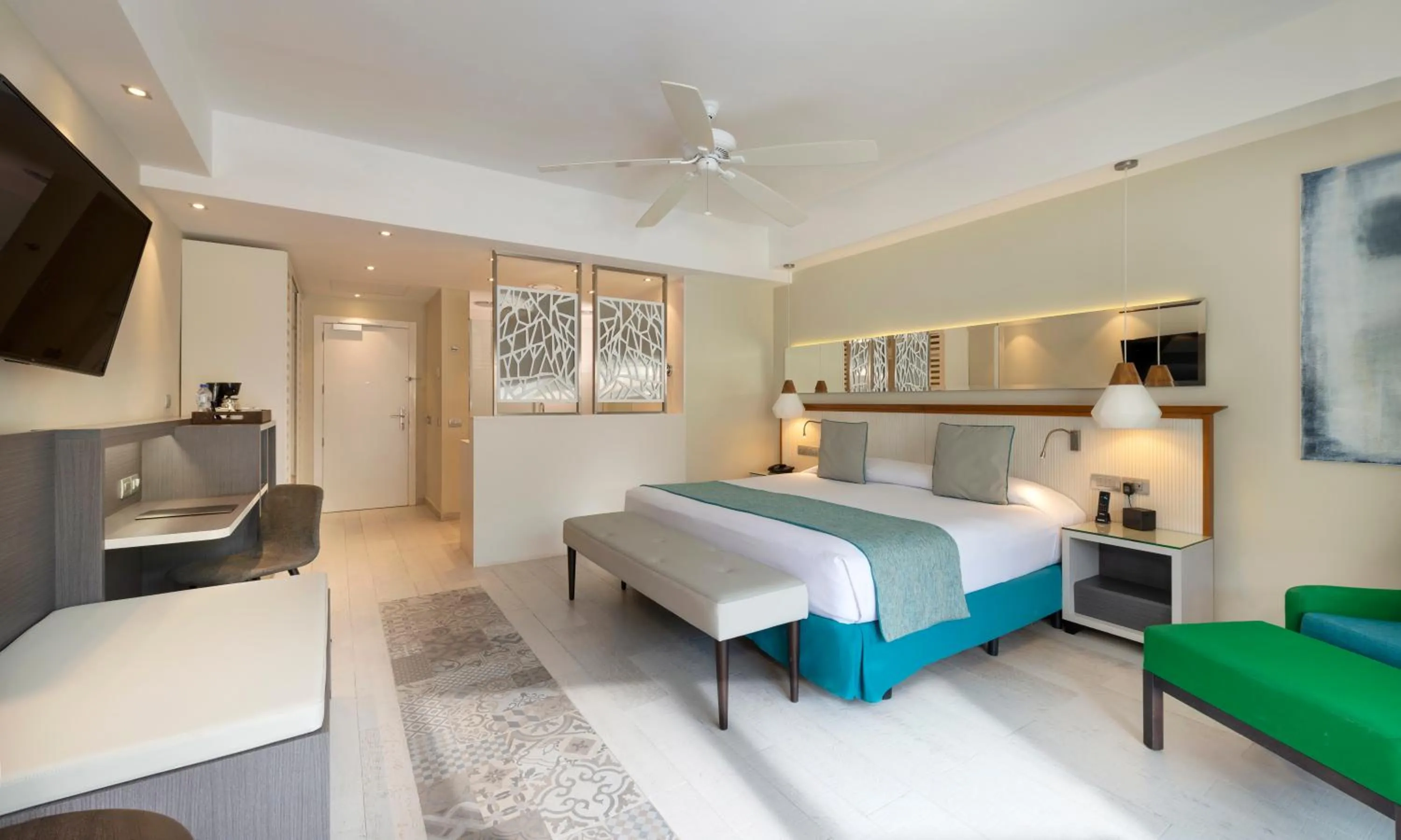 Photo of the whole room, Bed in Catalonia Royal La Romana Adults Only - All Inclusive