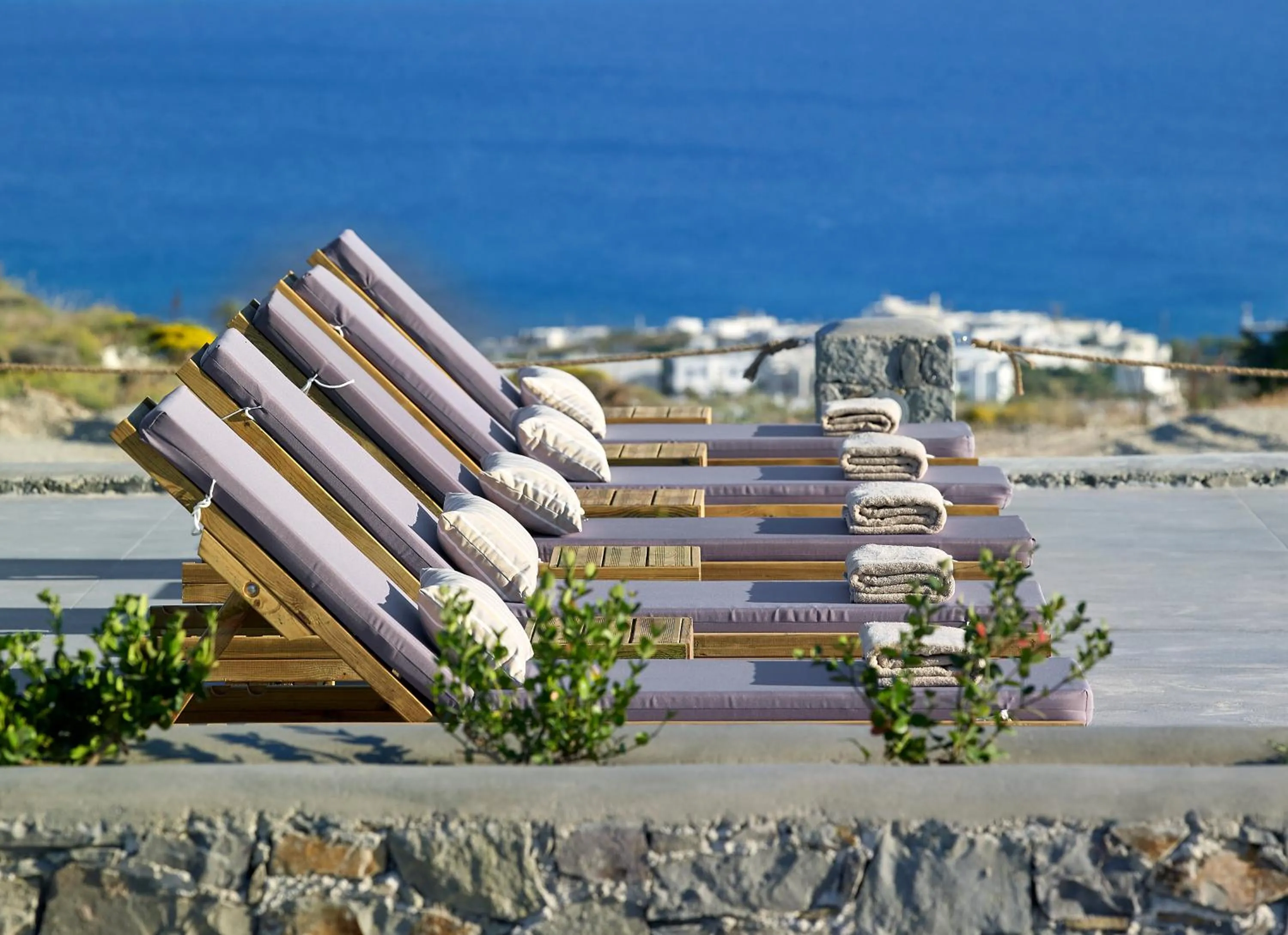 Lithos Luxury Rooms (Adults Only)