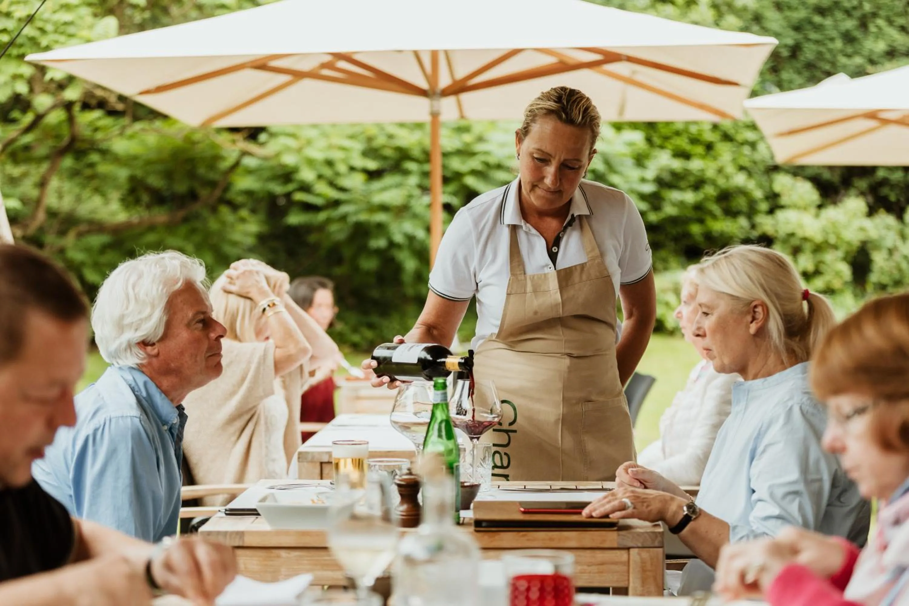 Restaurant/places to eat in Charl's